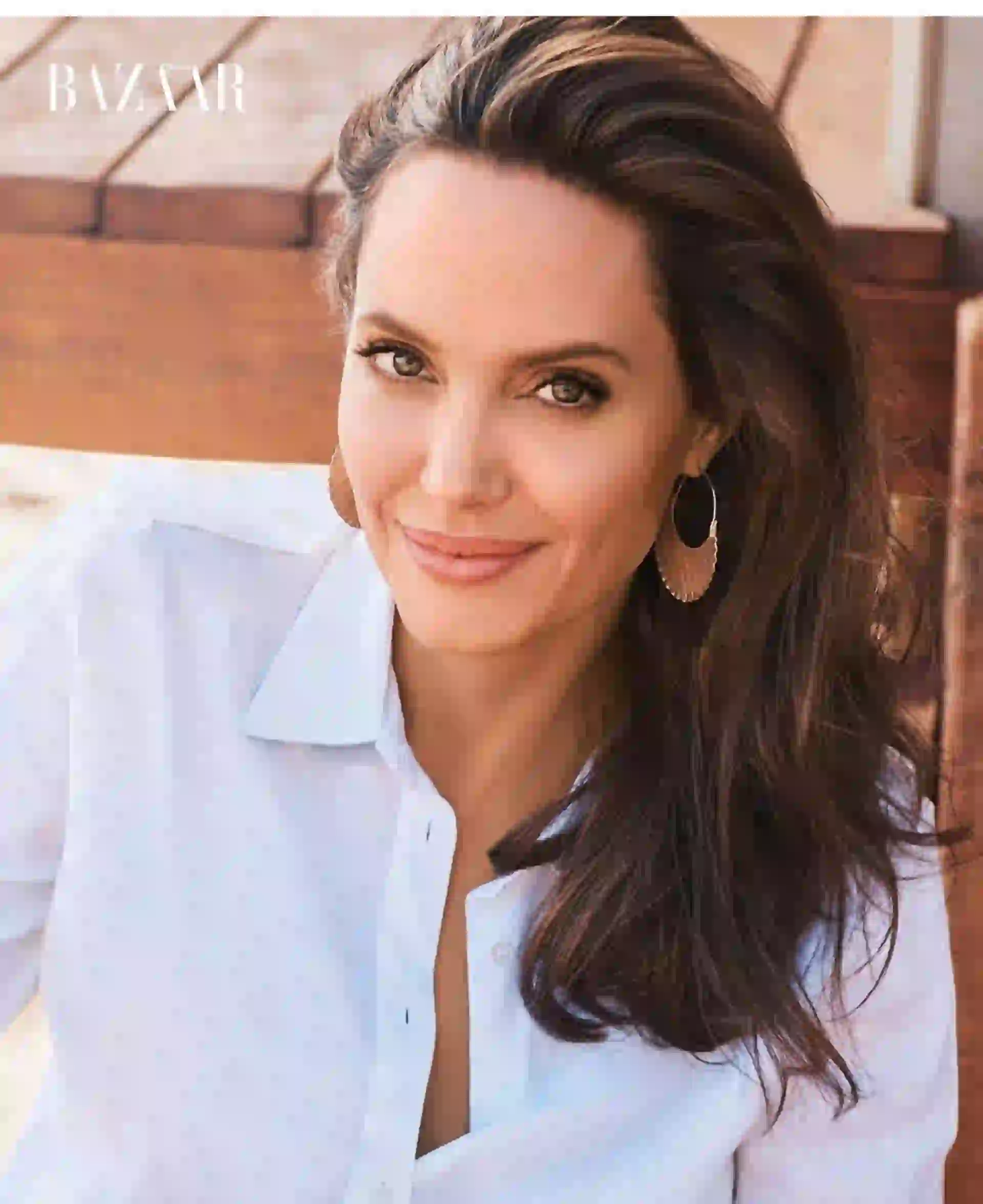 ANGELINA JOLIE 2