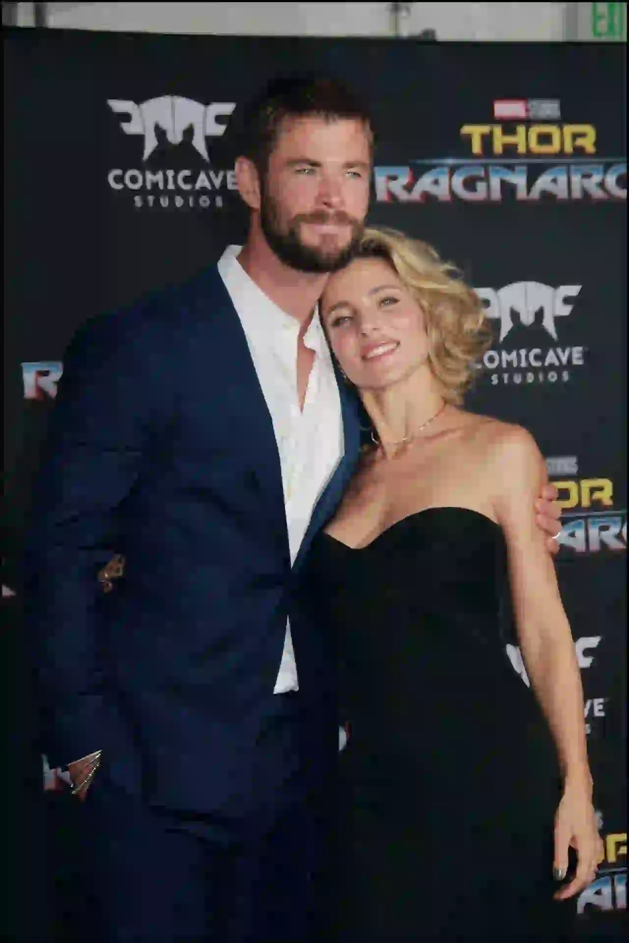 Chris Hemsworth, Elsa Pataky 10/10/2017 The world premiere of Thor: Ragnarok held at El Capitan Theater in Hollywood, CA