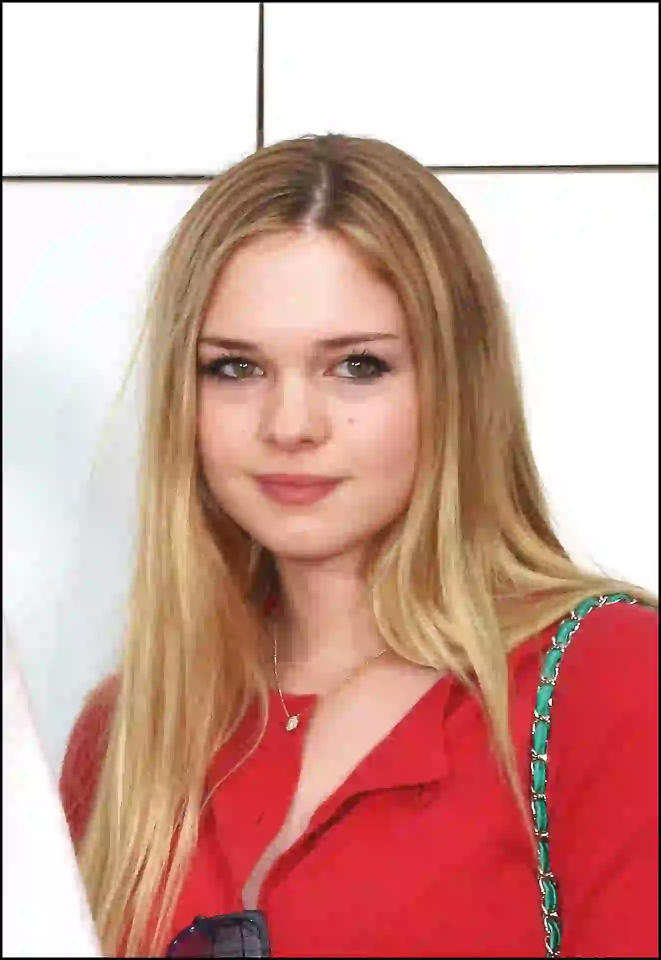 1. Stella del Carmen Banderas Griffith ya cumplió 21 años y no quiere seguir los pasos de sus padres.