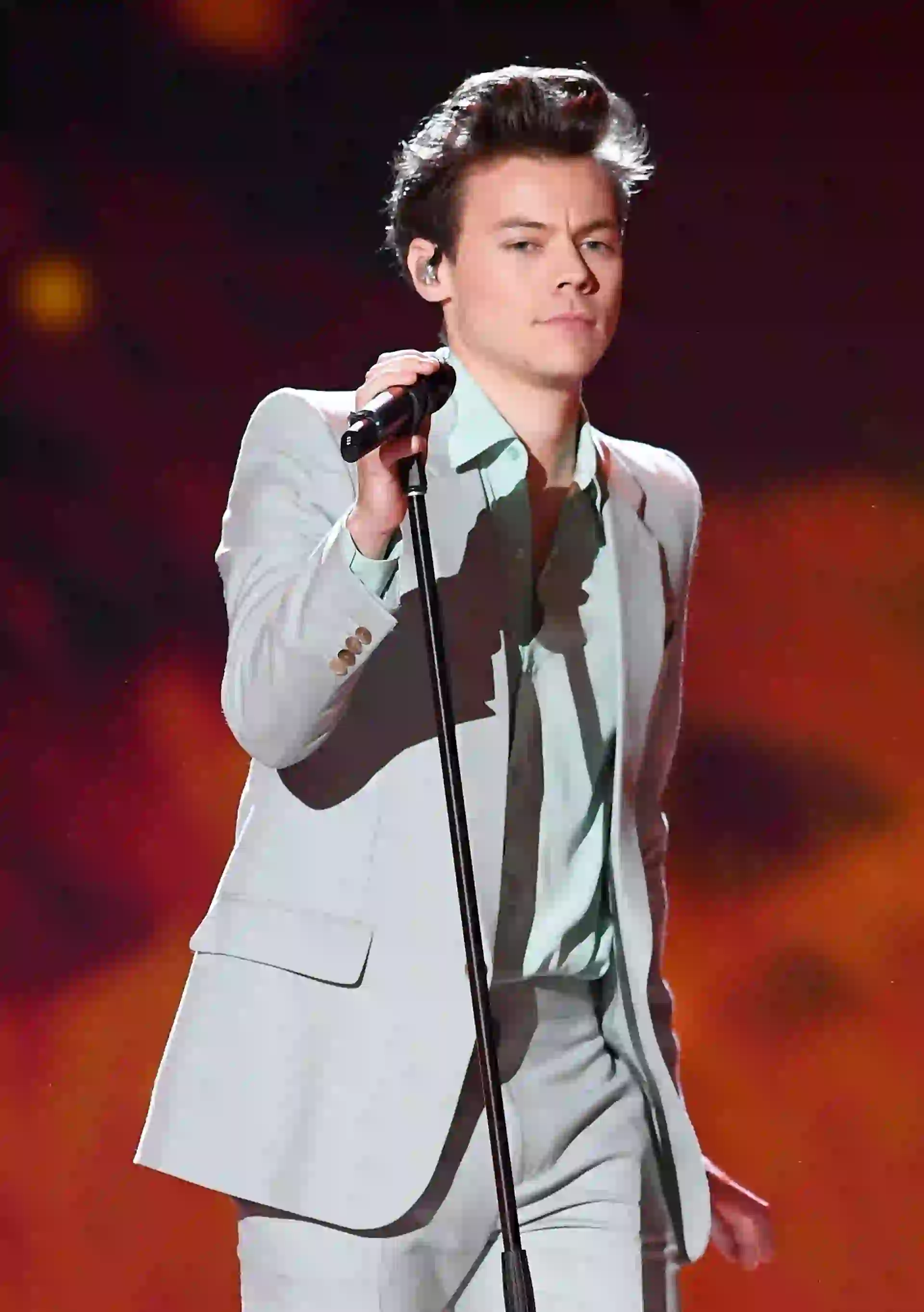 Harry Styles fue uno de los cantante elegidos para animar con música al desfile