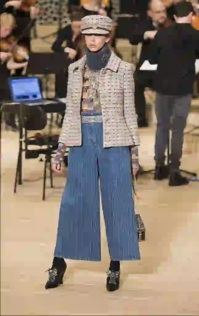 ModËle - DÈfilÈ Collection MÈtier d