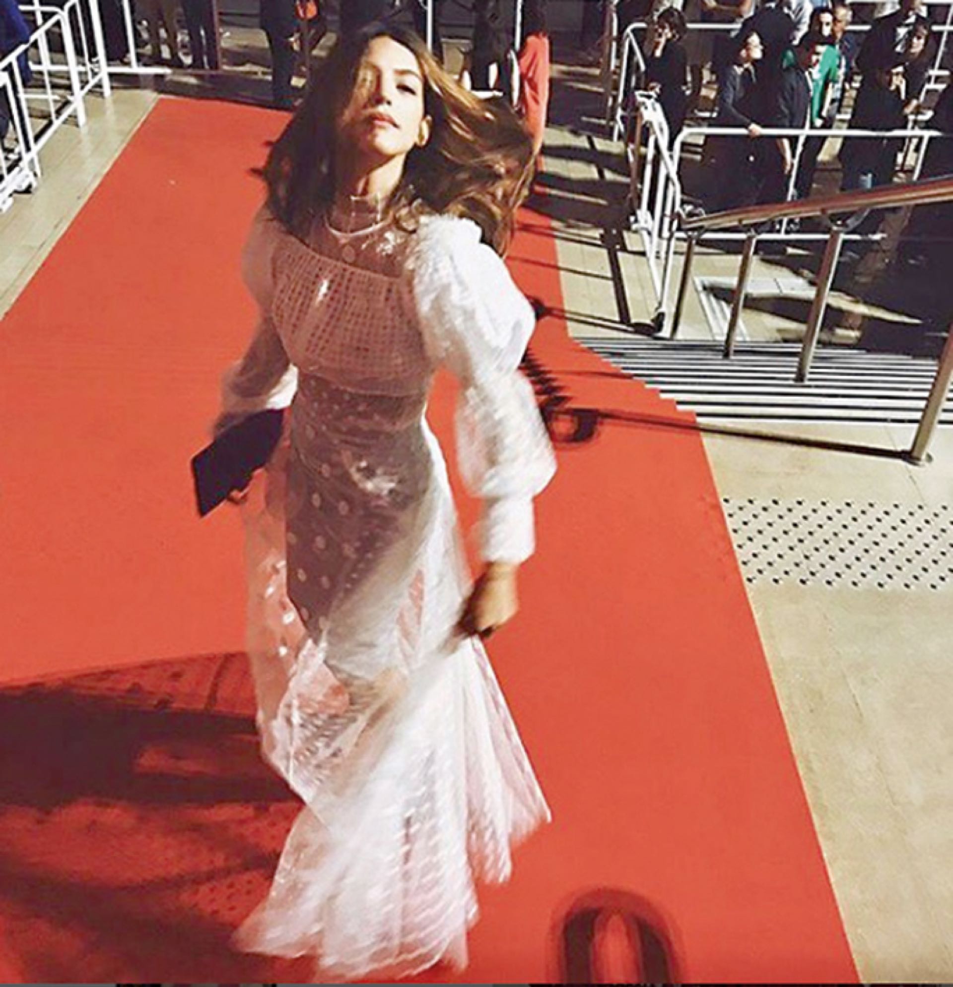 Calu Rivero en la red carpet de Cannes.
