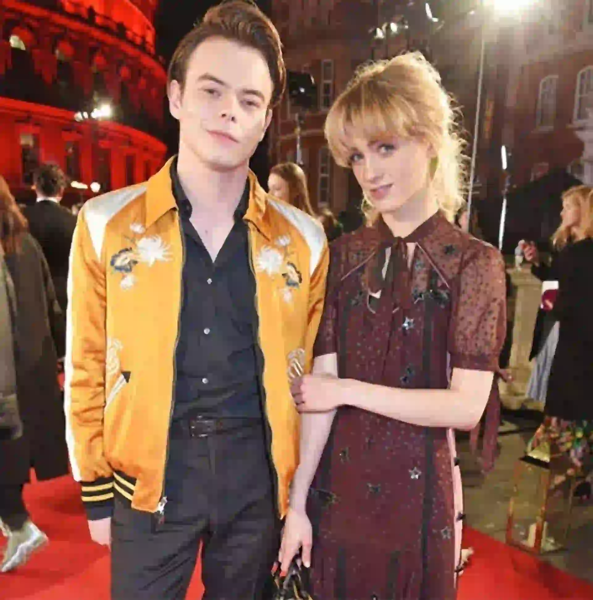 #parati-pareja-strangerthings.3