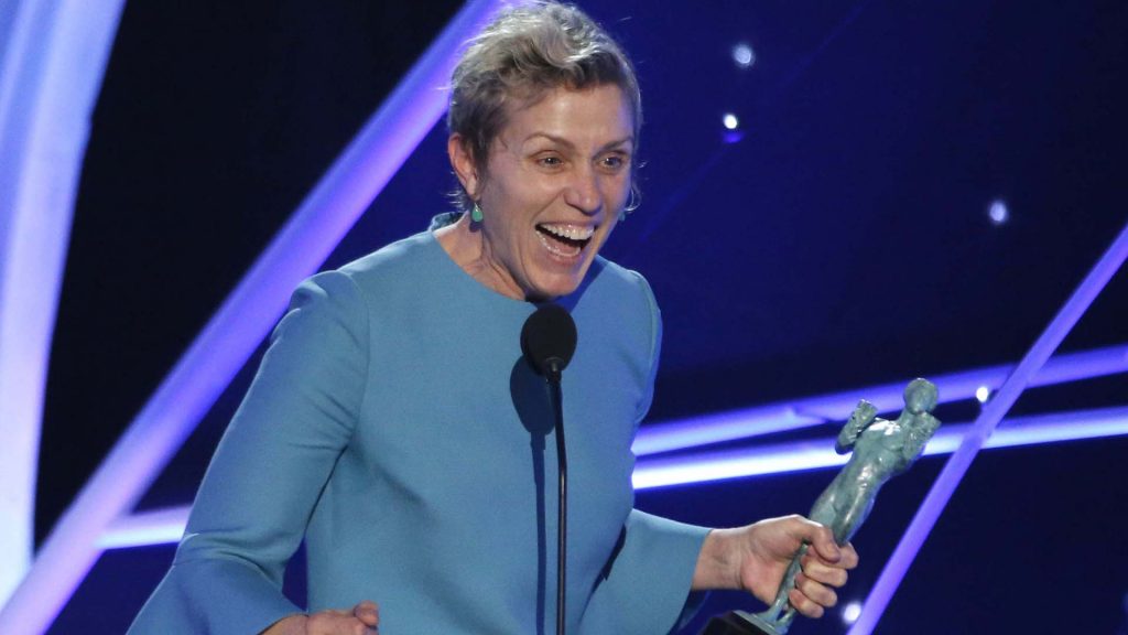 24th Screen Actors Guild Awards – Show – Los Angeles, California, U.S., 21/01/2018 – Frances McDormand accepts the award for Outstanding Performance by a Female Actor in a Leading Role for "Three Billboards Outside Ebbing, Missouri." REUTERS/Mario Anzuoni