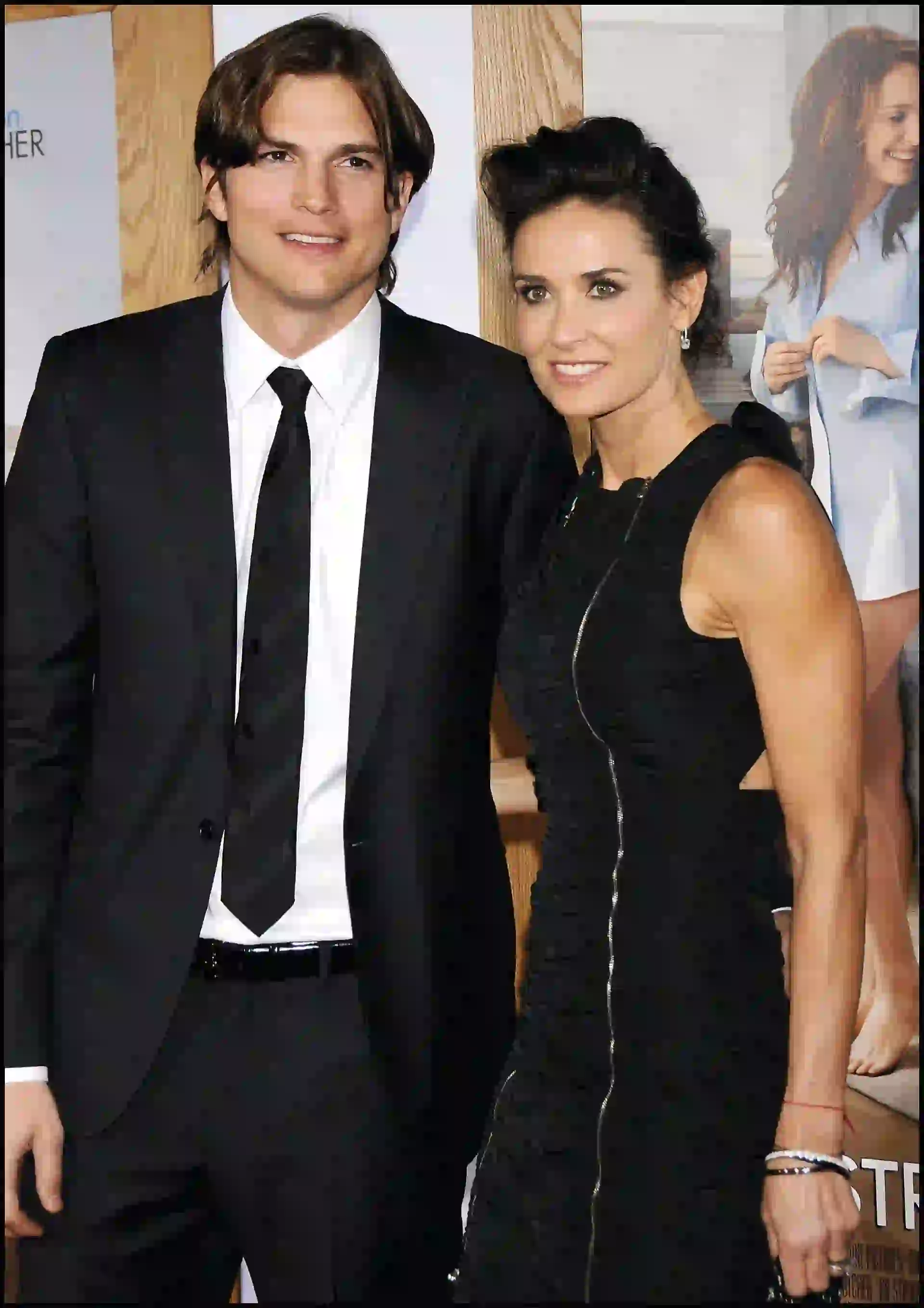 Con Ashton Kuchter se casó en 2005 (luego de dos años juntos) y se divorció en 2011