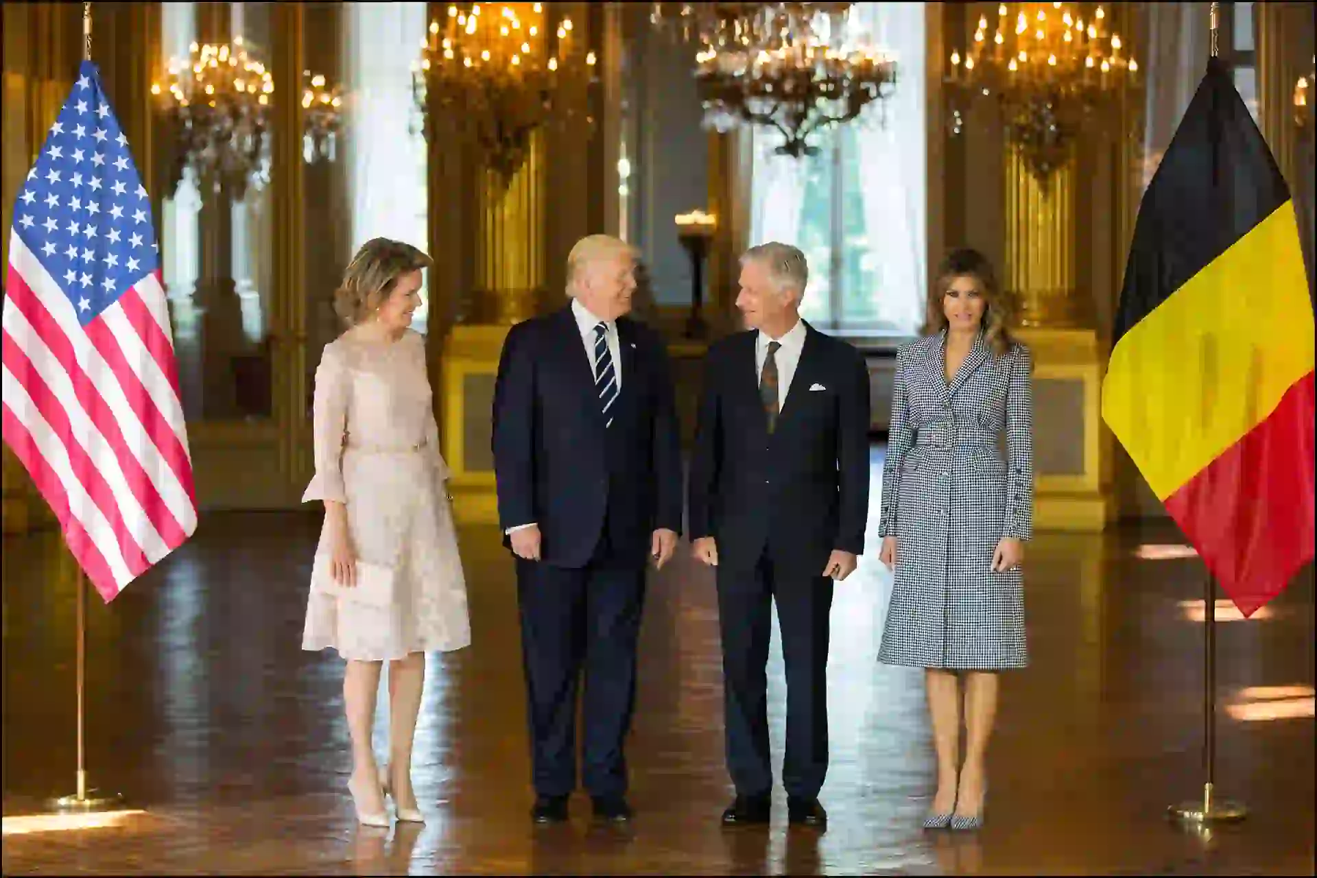 PARA-TI-MELANIA-TRUMP