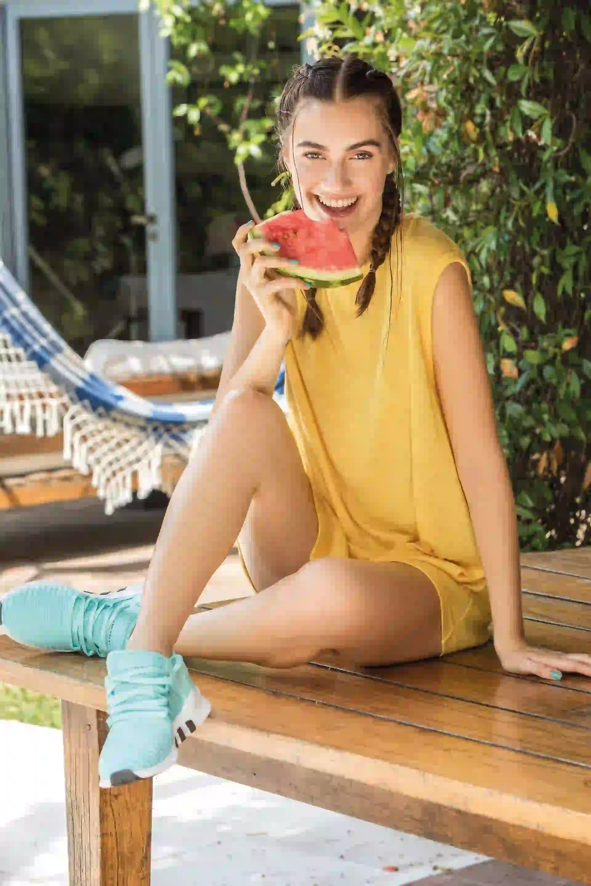 Remerón ($ 900, JT) y zapatillas ($ 3.199, adidas). Foto Fernando Venegas