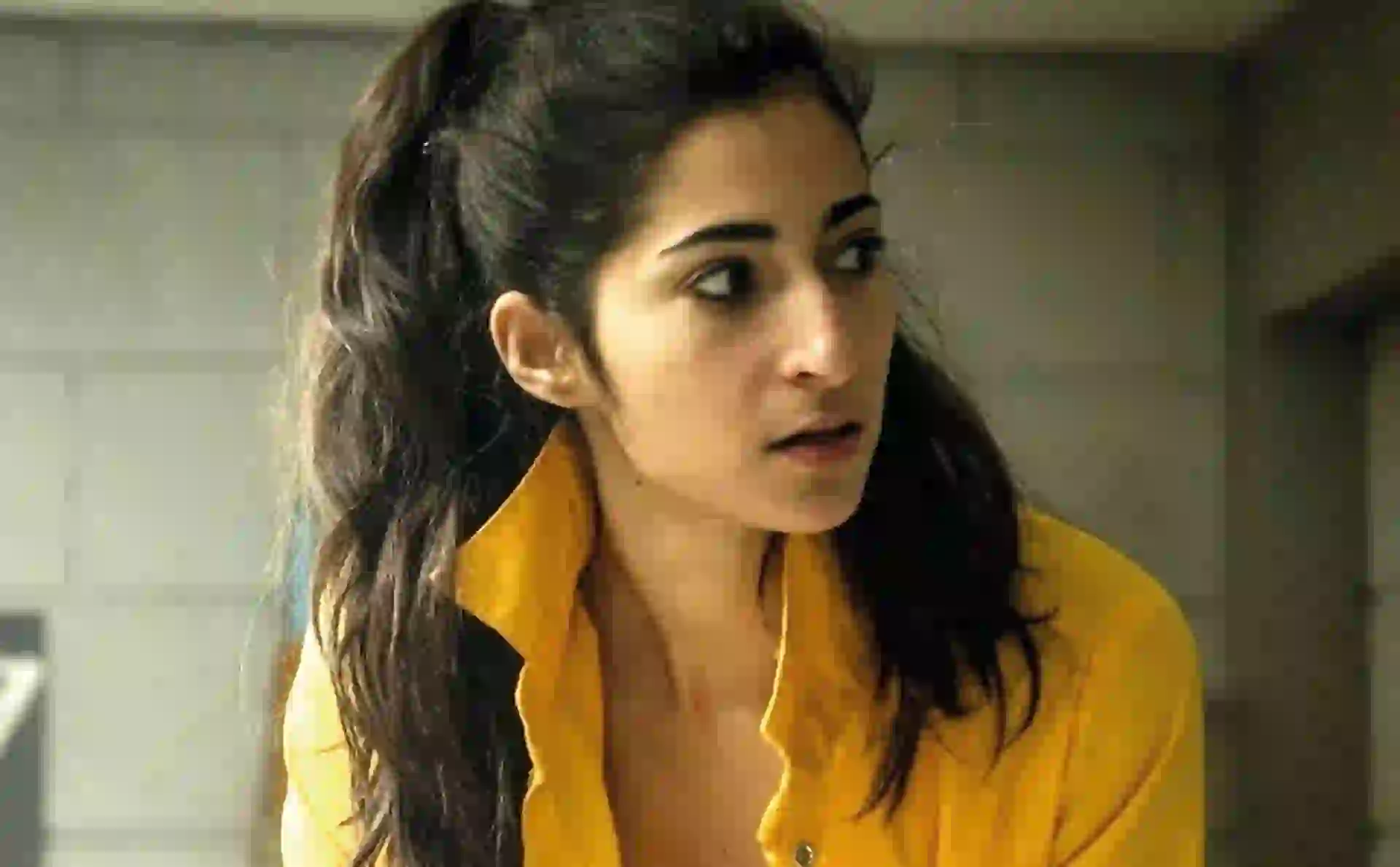 Es la protagonista de la serie Vis a vis que empezó en 2015 y de la cual se está filmando la tercera temporada