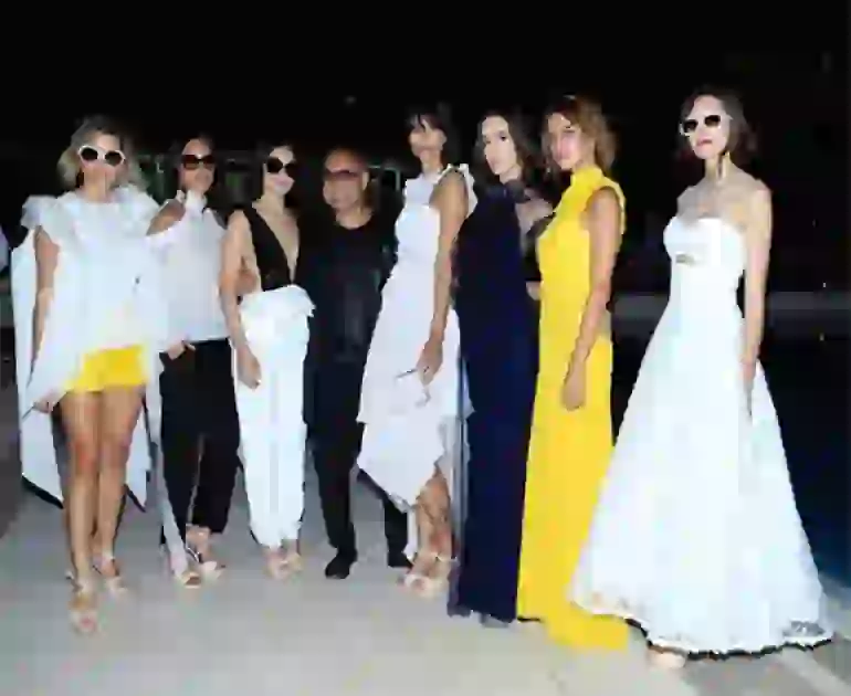 para ti six o clock SF 1