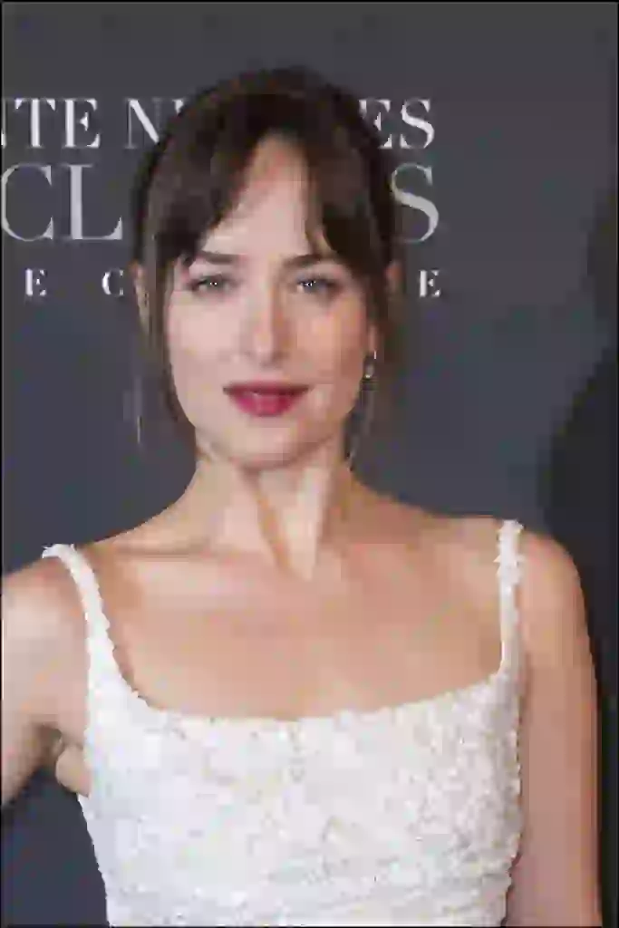 Dakota Johnson - Avant-premiËre mondiale de ´†50 nuances plus claires†ª ‡ la salle Pleyel ‡ Paris le 6 fÈvrier 2018. /// . celebs at ´†Fifty Shades Freed†ª world premiere in Paris on february 6th 2018