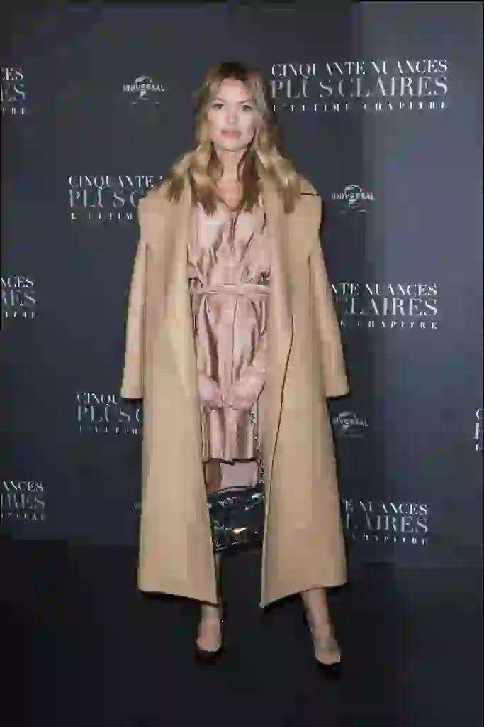 Caroline Receveur - Avant-premiËre mondiale de ´†50 nuances plus claires†ª ‡ la salle Pleyel ‡ Paris le 6 fÈvrier 2018. /// . celebs at ´†Fifty Shades Freed†ª world premiere in Paris on february 6th 2018