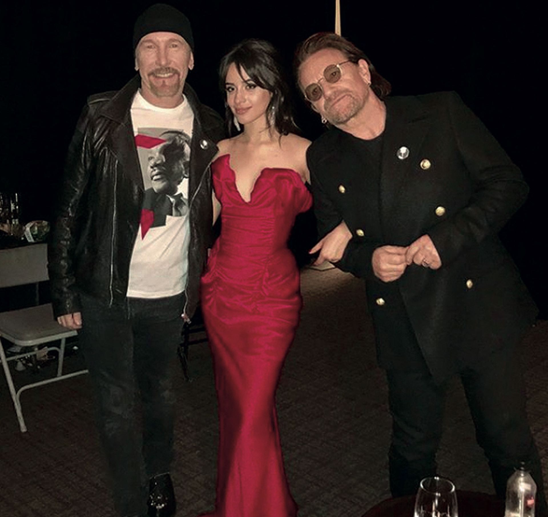 Camila con U2 en los Grammy.