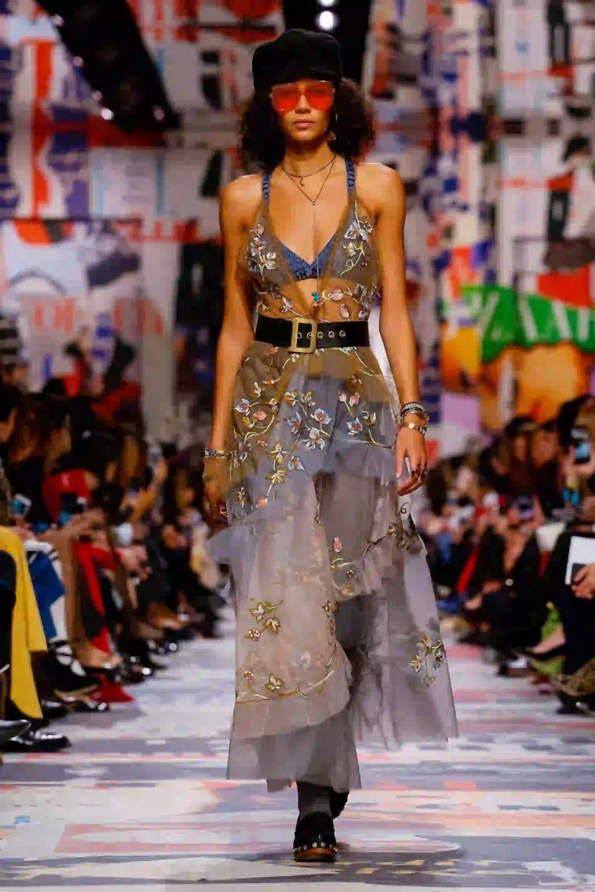 #PARATI-DESFILE-DIOR10