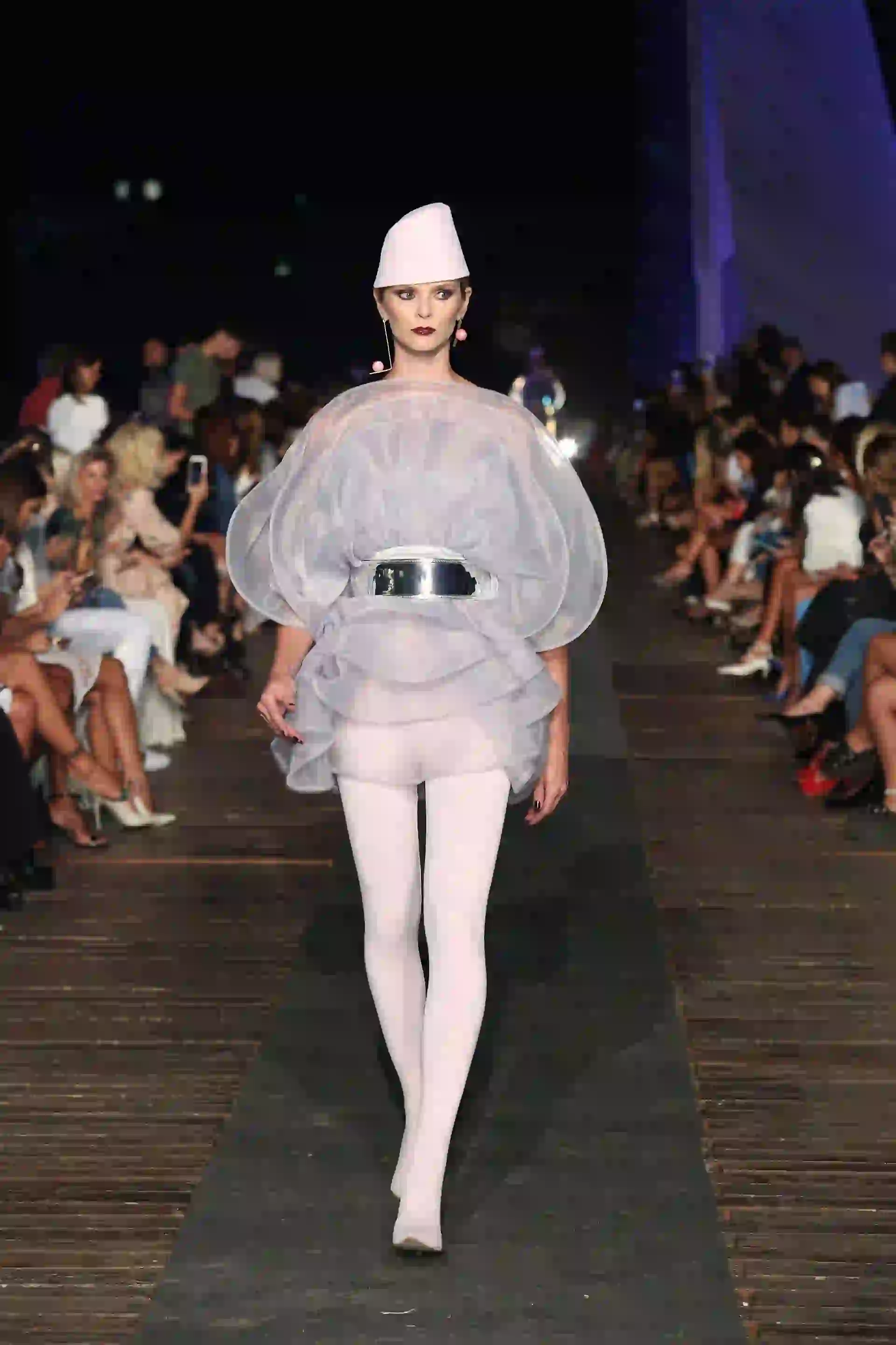 Llamaron la atención los diseños con aires futuristas.