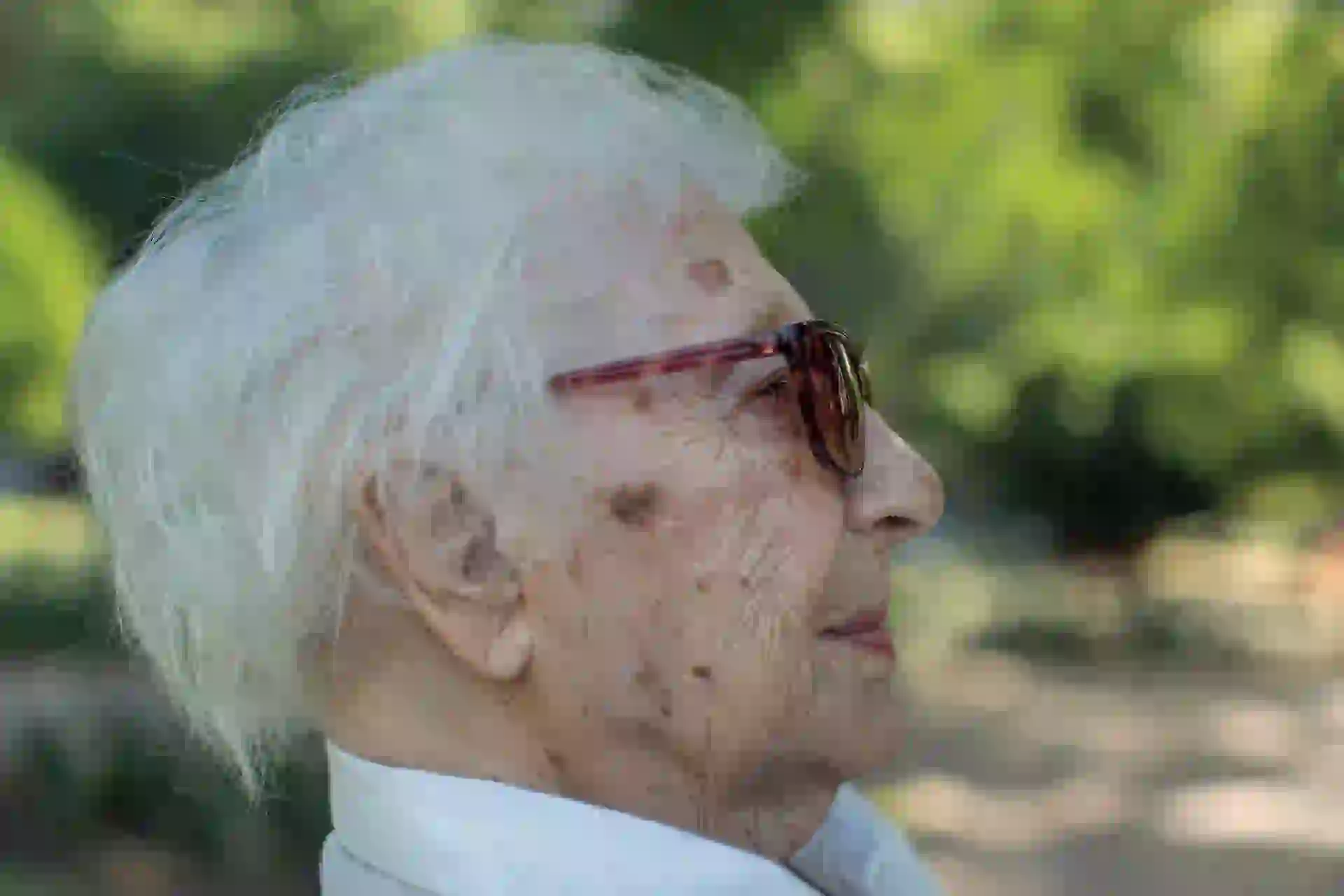 # PARA TI - 104 AÑOS - PRIMER PLANO- AI - 20180302