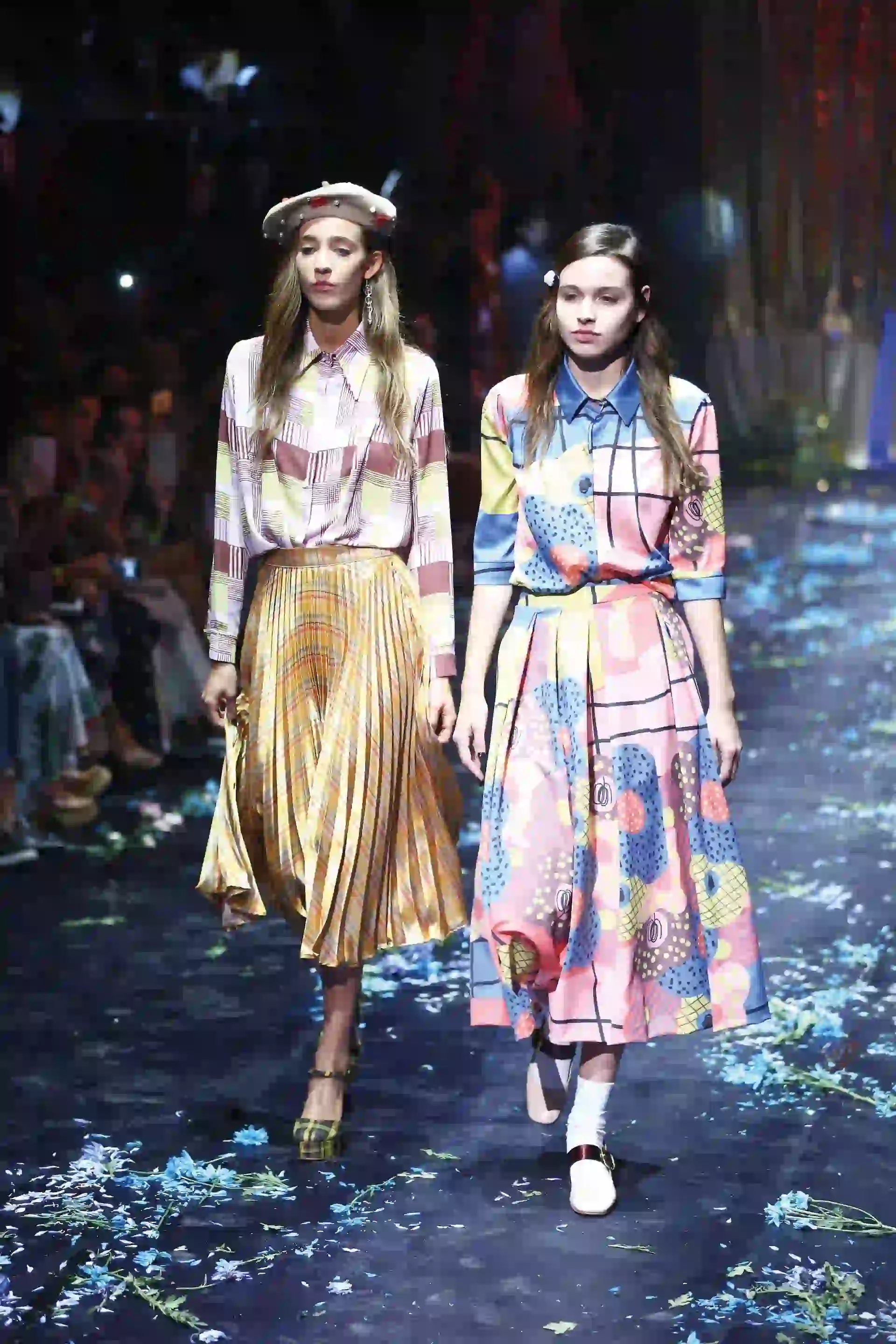 # PARA TI - DESFILE - Moda - Mila Kartei - MD - 20180323