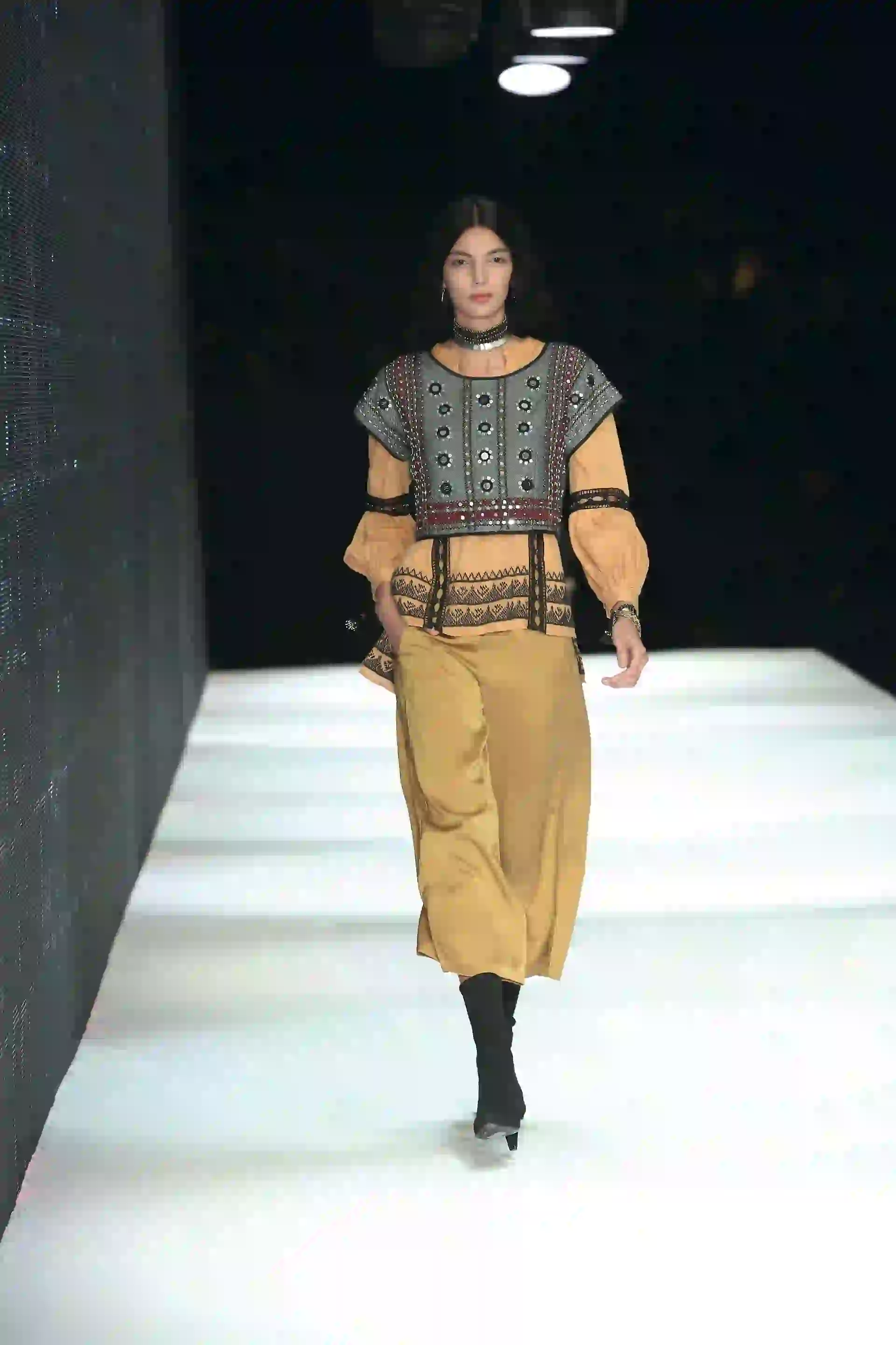 # PARA TI - DESFILE - Moda - Rapsodia 6 - MD - 20180323