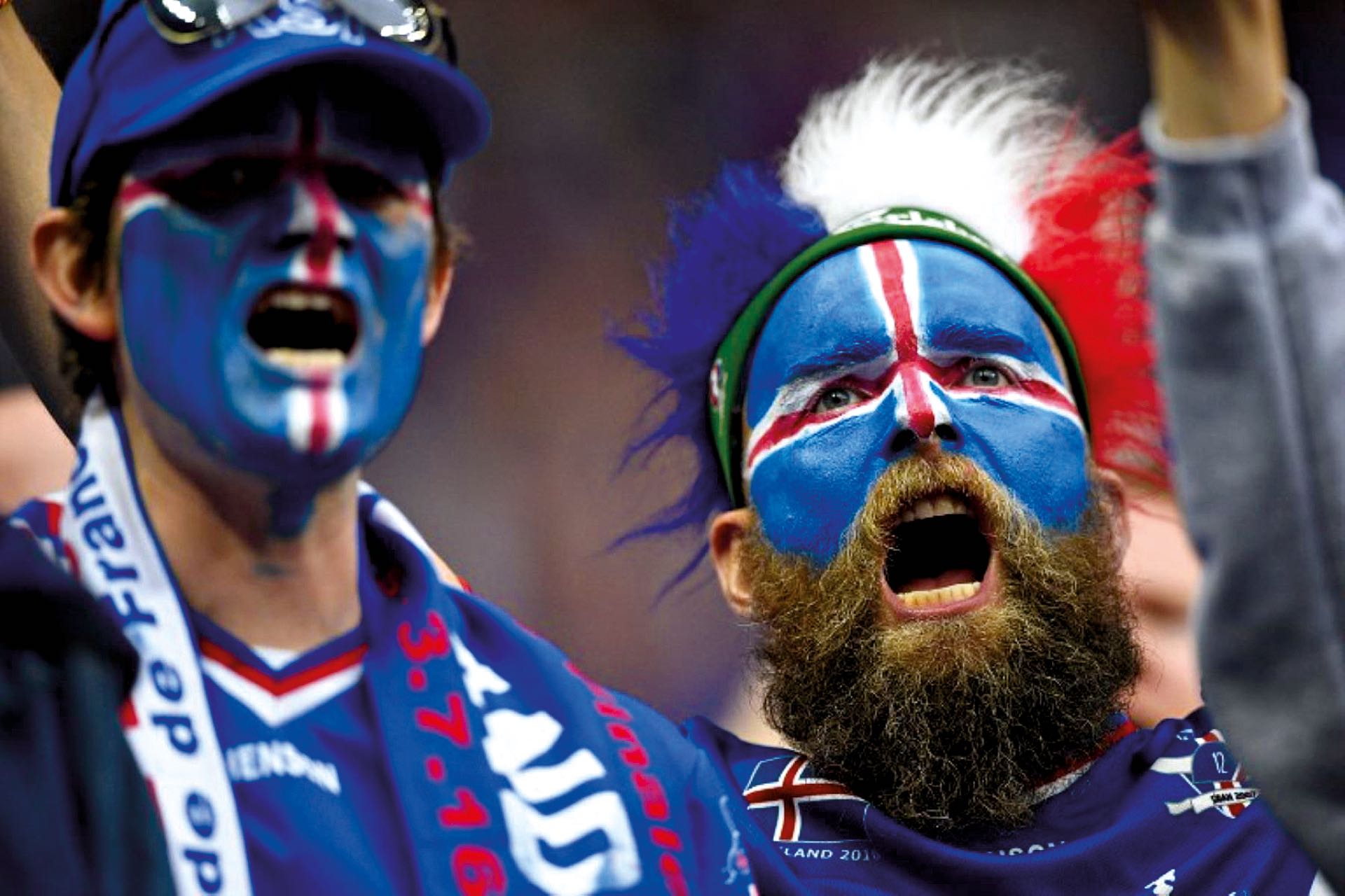 Por primera vez, la selección de Islandia clasificó para un mundial y los fans festejaron.