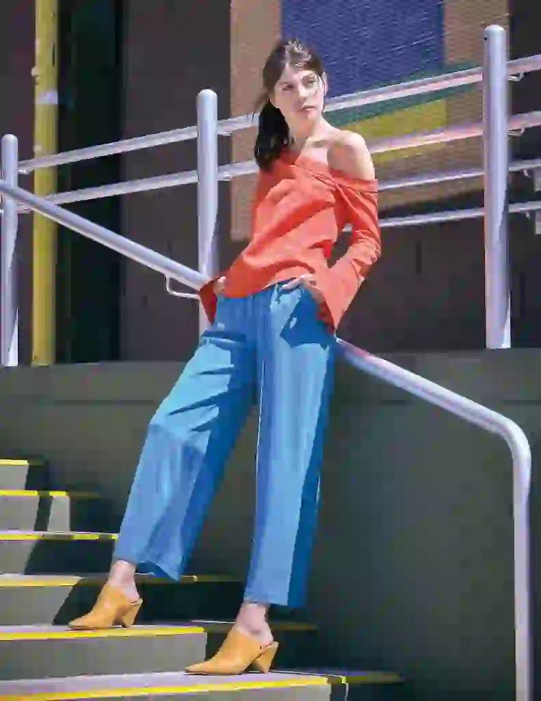 #PARA TI - MODA URBANA - moda - Blusa asimetrica Uma - JR - 20180309