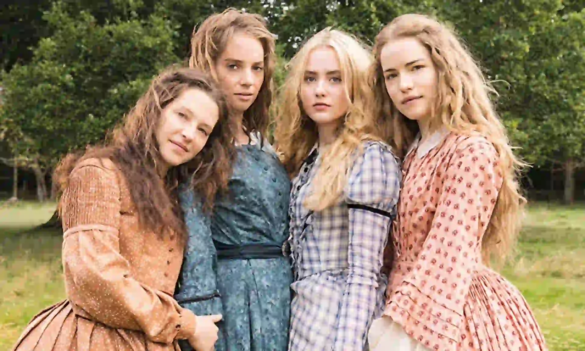 En su debut actoral, en la miniserie Mujercitas.