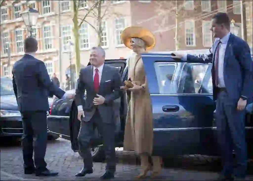 Le roi Abdallah II de Jordanie et la reine Maxima des Pays-Bas - ArrivÈes au thÈ‚tre Dilligentia ‡ La Haye. Le 20 mars 2018 Den Haag, 20-03-2018 Official visit of King Abdullah II and King Rania of Jordan to The Netherlands Visit theatre Dilligentia