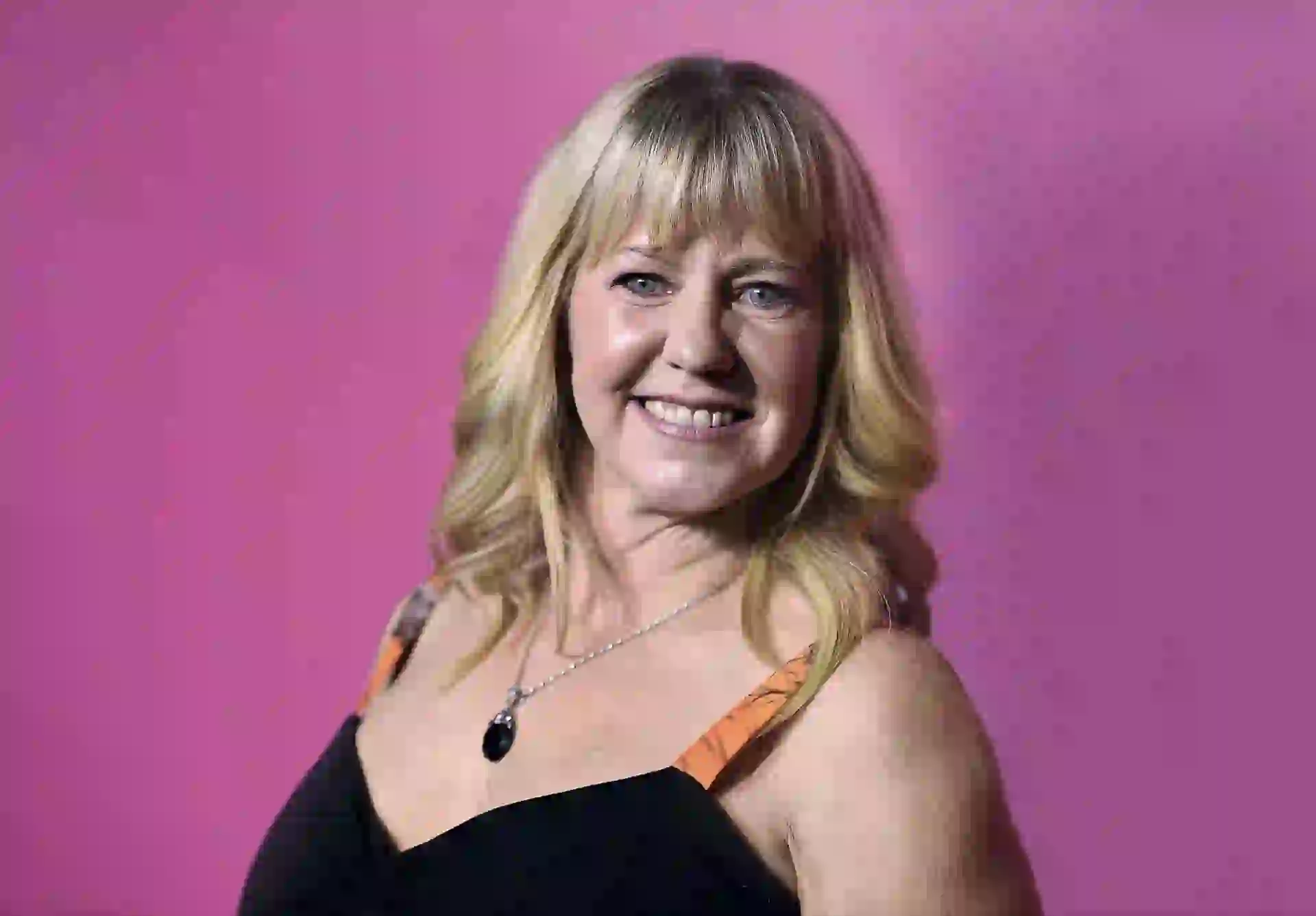 A sus 57 años, Tonya Harding elige hacerse llamar Tonya Prince.