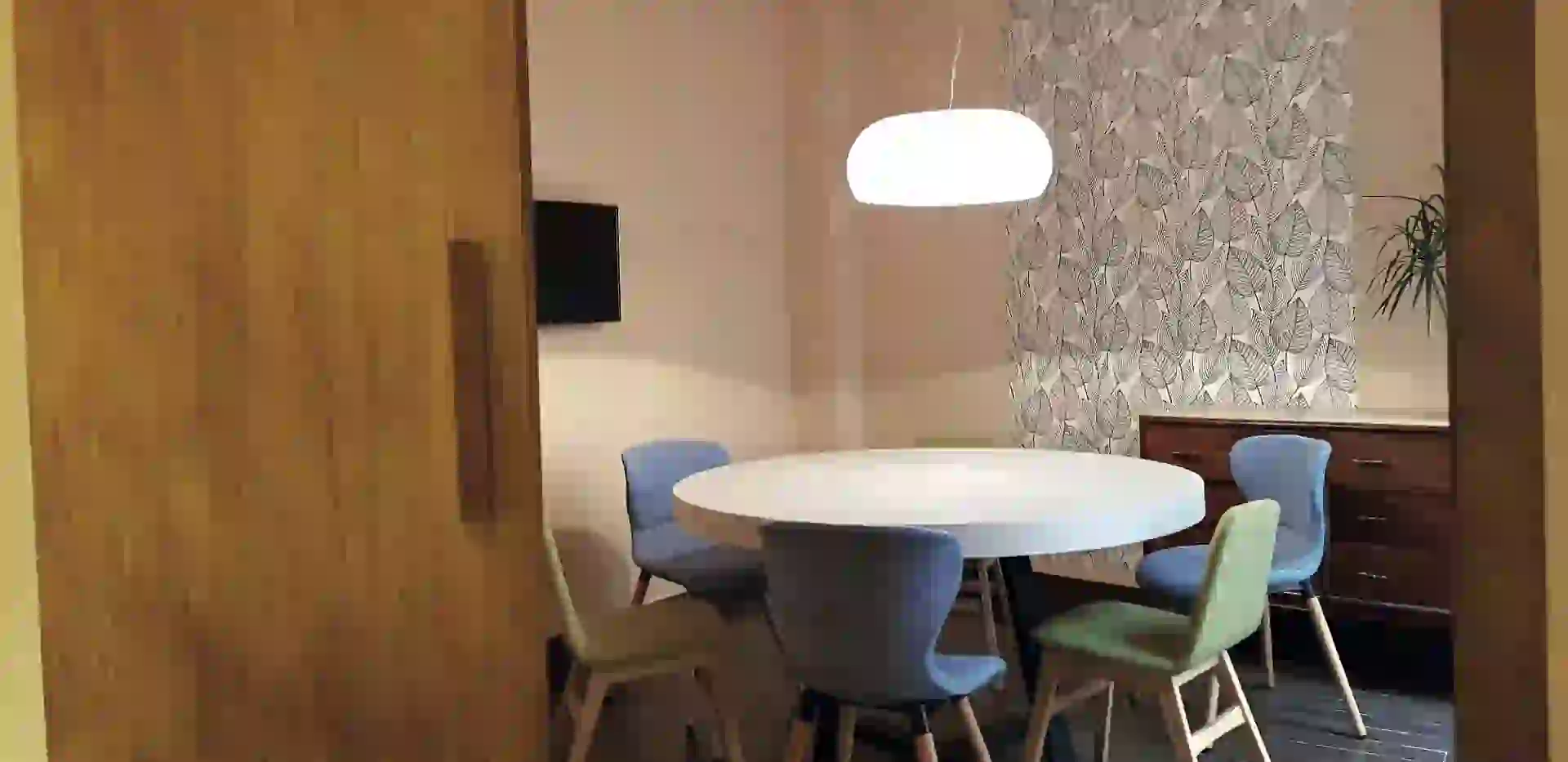 Café Flor está abierto de lunes a sábados de 9.30 a 20. Thames 1824, Cap.