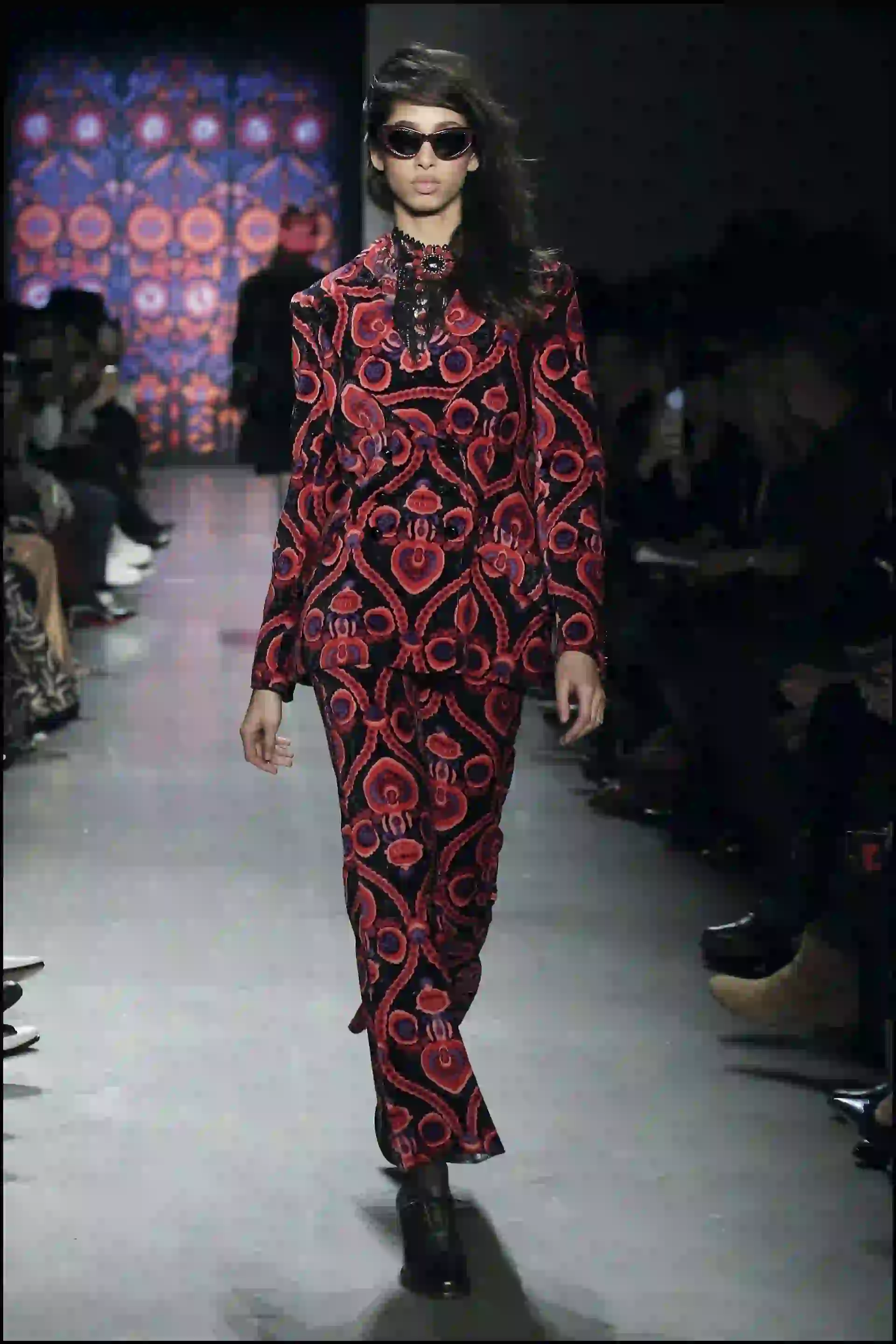 La colección tuvo una estética de los ‘60 y un look disco de fines de los ‘70.