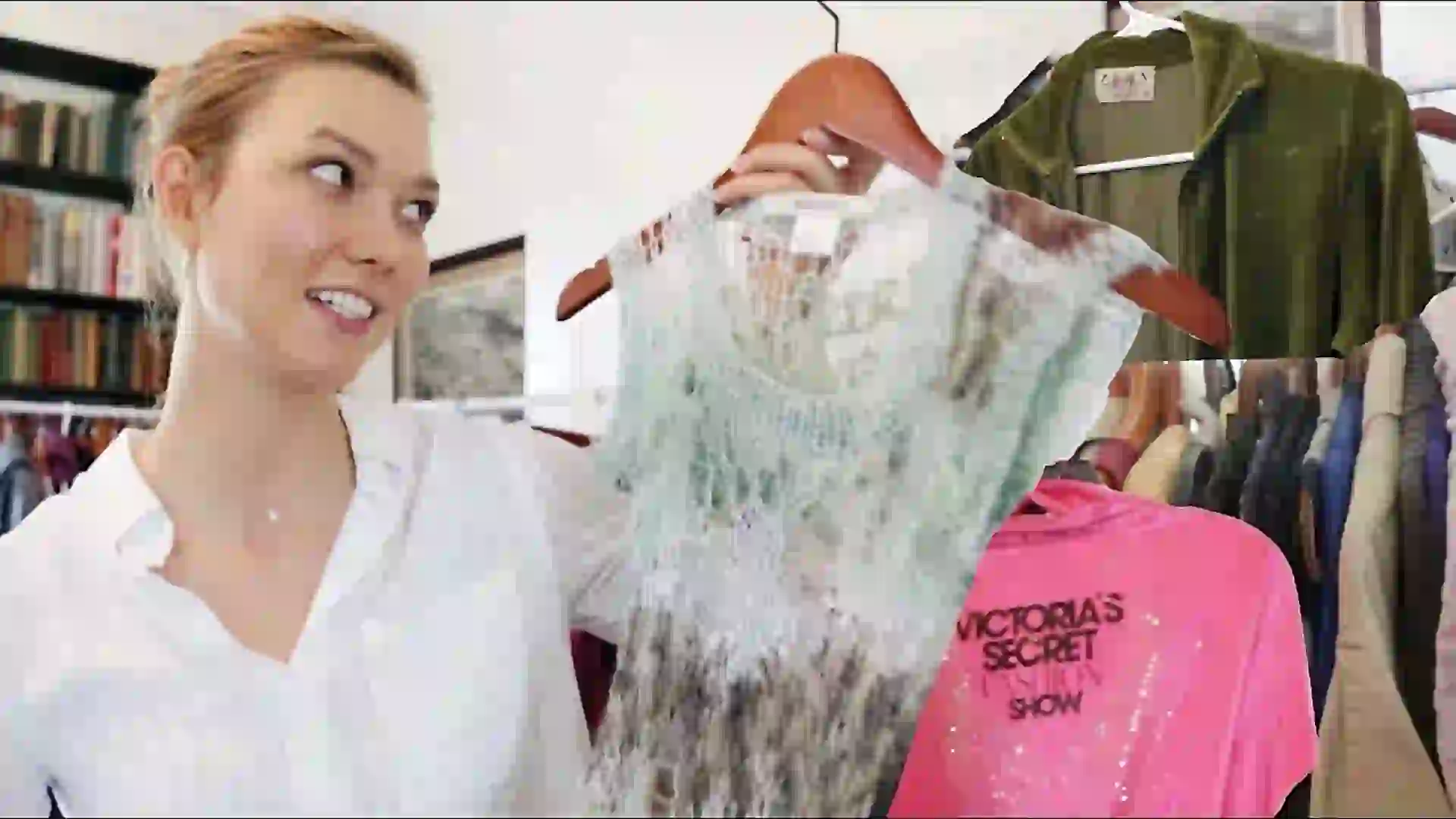 Su canal ya tiene 693.184 suscriptores y 33.019.419 de visualizaciones.