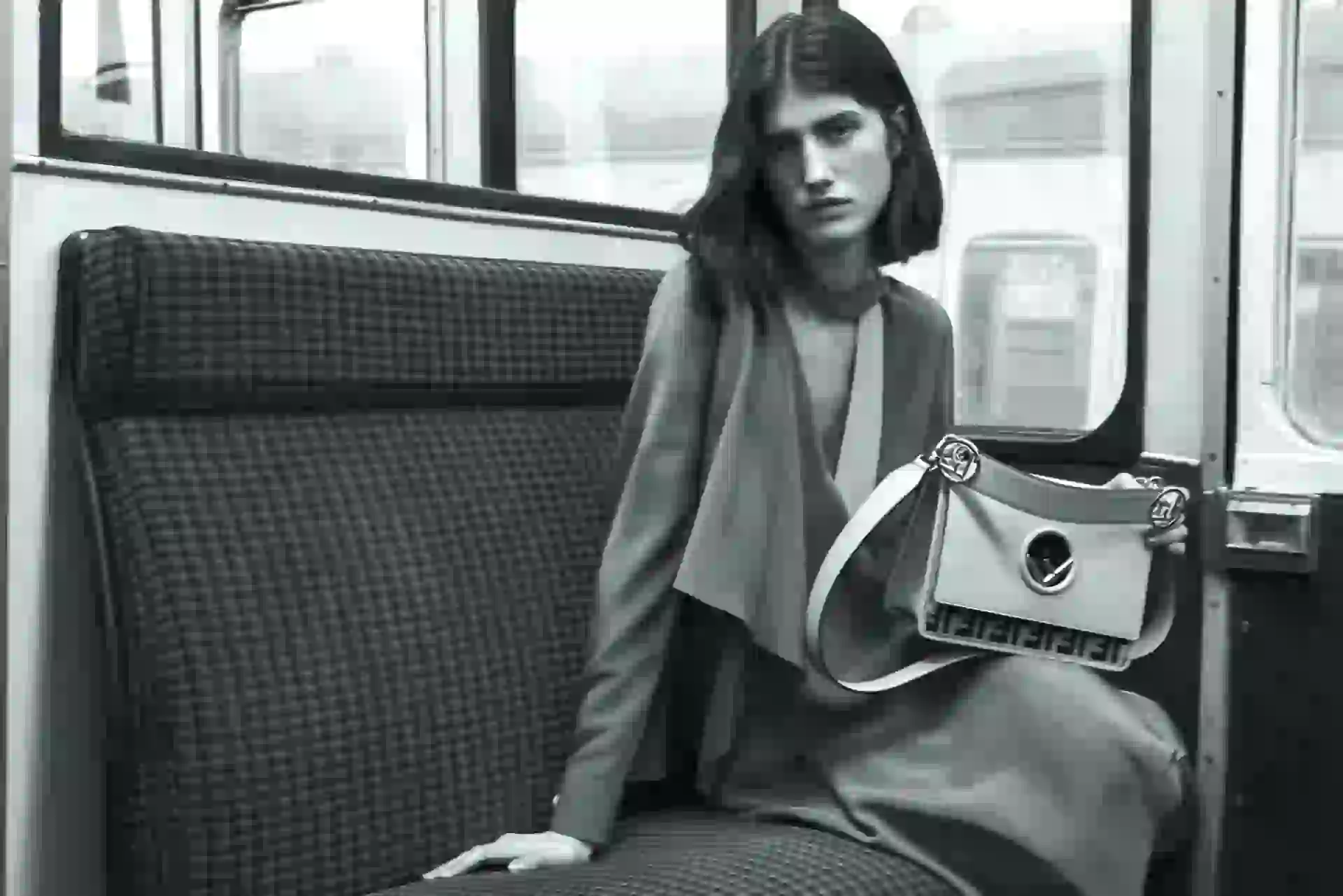 Posó para Harper’s Bazaar, Vogue y Wallpaper .