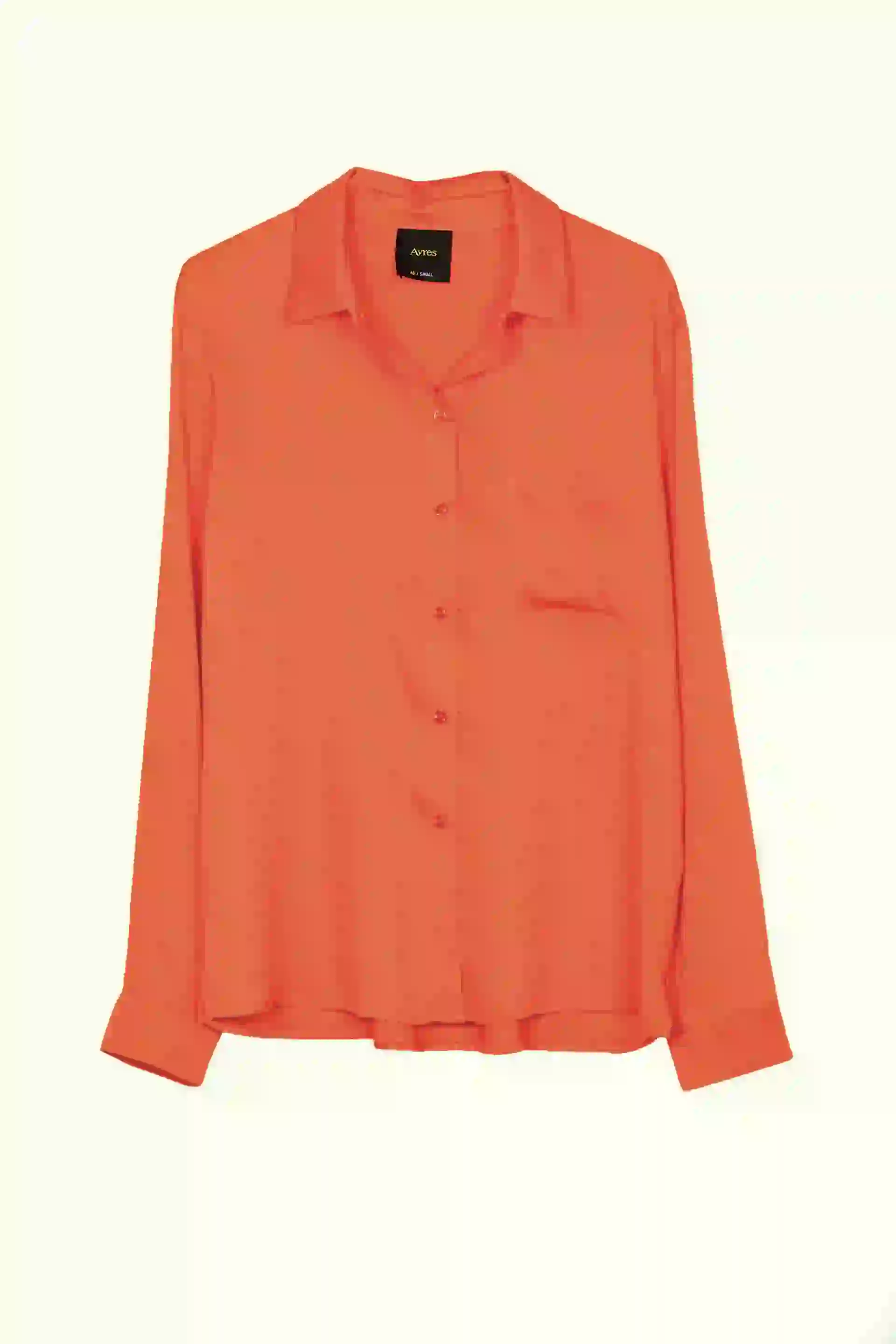 Camisa con bolsillo ($ 2.148, Ayres).