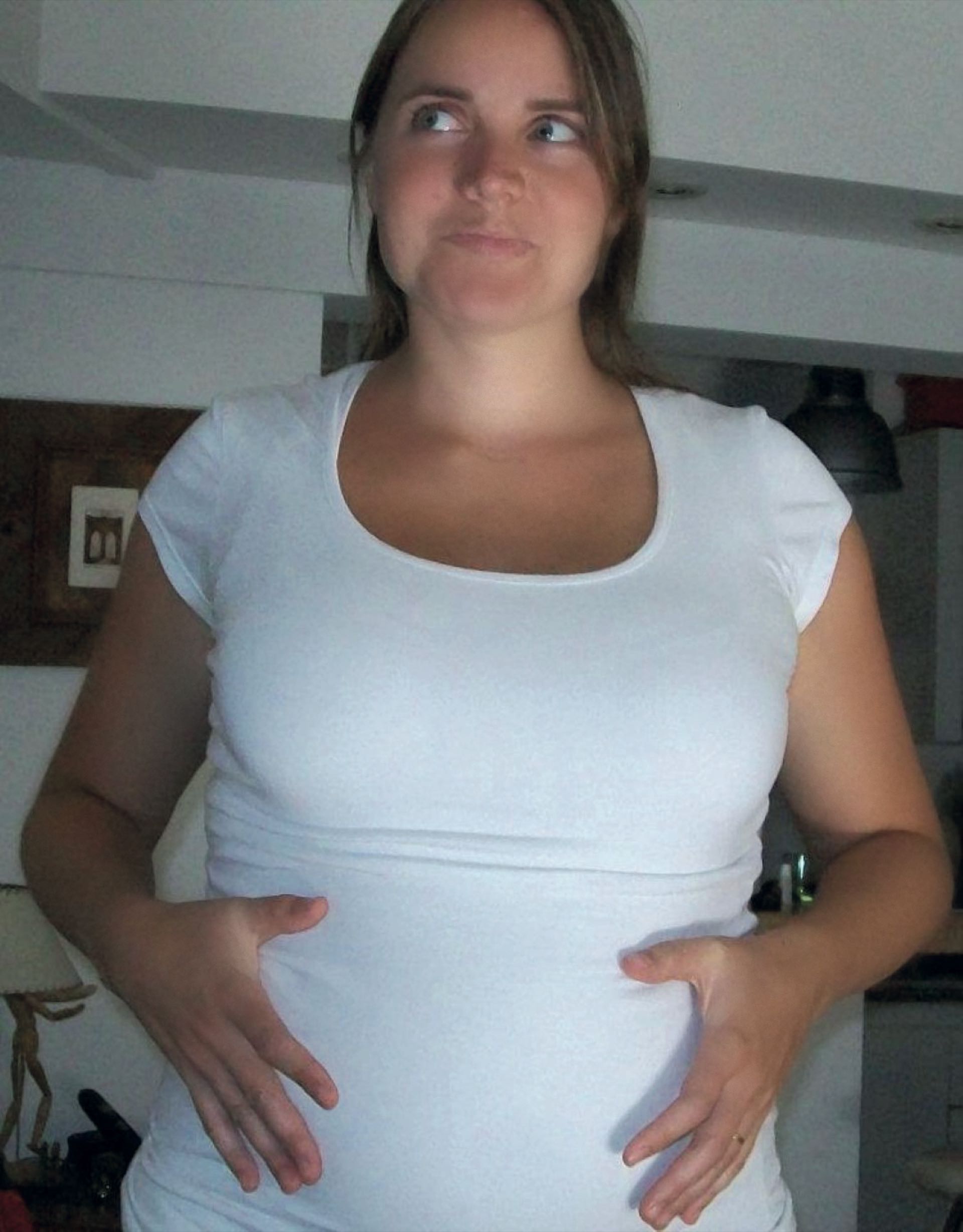 Embarazada, a pocos días de dar a luz