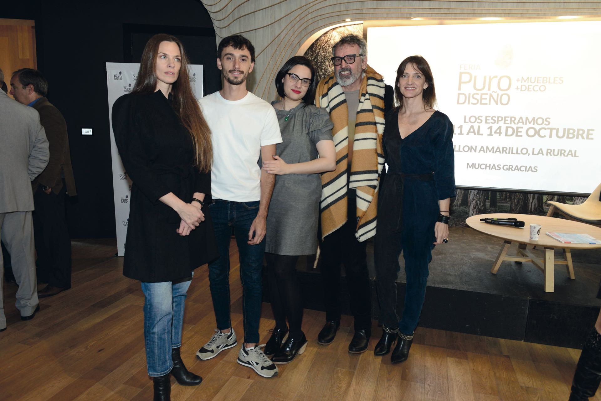Team de curadores: Luisa Norbis, Marcelo Yarussi, Celeste Nasimbera, Benito Fernández y Marcela Molinari.