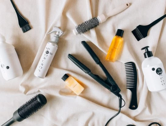 Pelo y verano: el secreto para armar ondas casuales en casa y conseguir que no pierdan su efecto durante el día