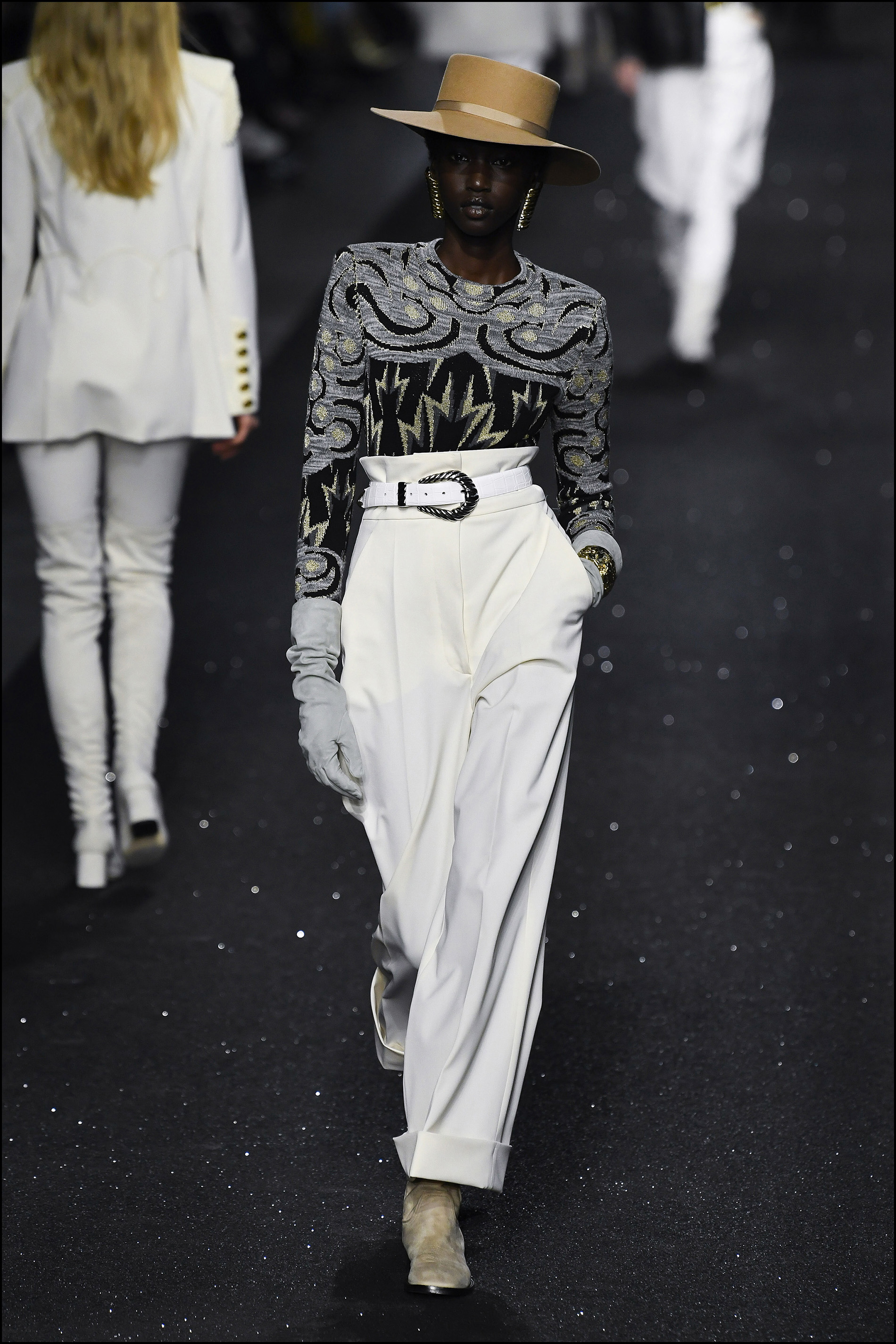 DÈfilÈ de mode "Alberta Ferretti" PAP automne-hiver 2019/2020 lors de la fashion week de Milan. Le 20 fÈvrier 2019 Alberta Ferretti fashion show F/W 2019/2020 in Milan. On february 20th 2019
