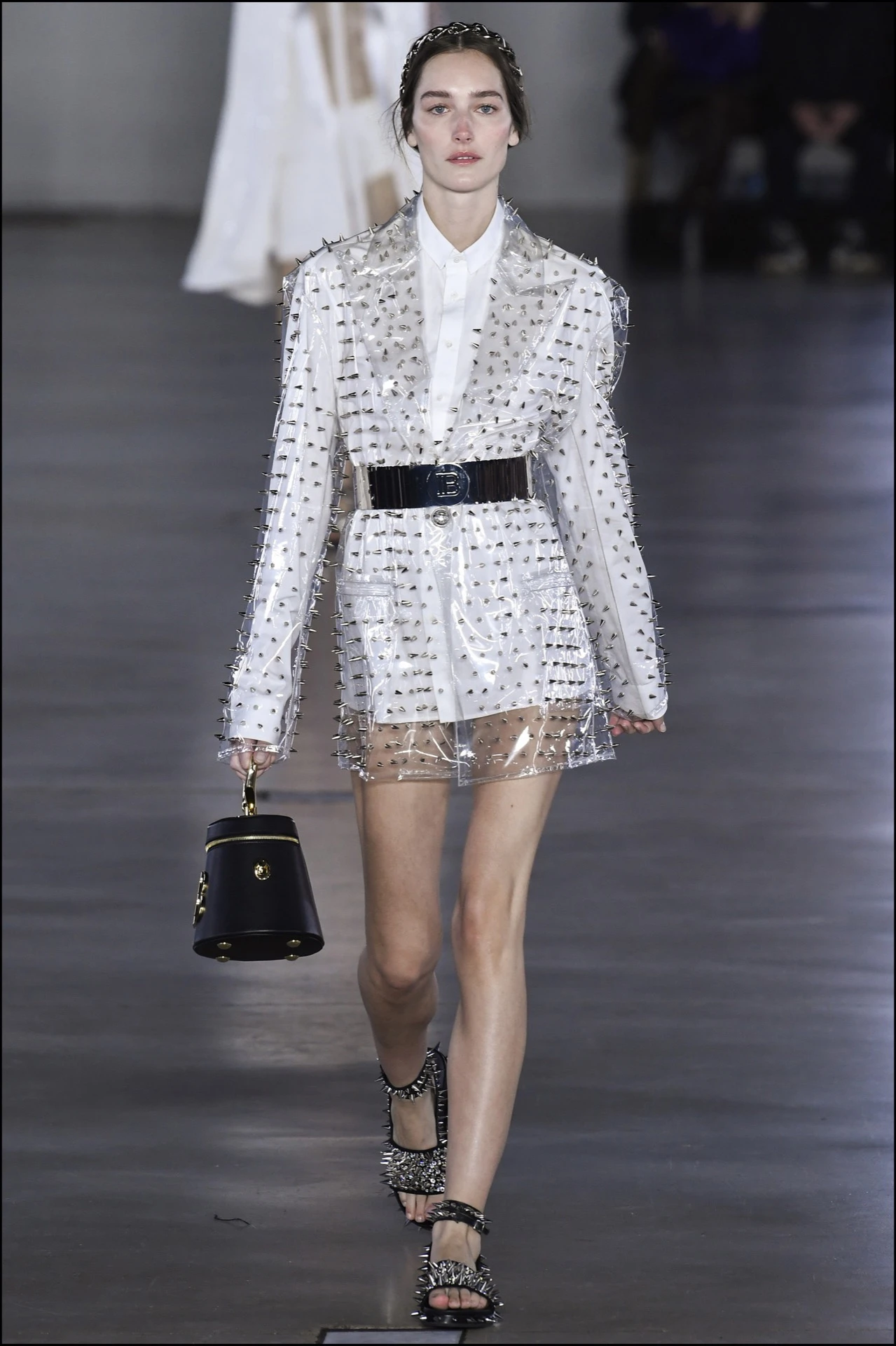 JosÈphine Le Tutour - DÈfilÈ de mode Balmain collection prÍt-‡-porter Automne-Hiver 2019/2020 lors de la fashion week ‡ Paris, le 1er mars 2019. Balmain fashion show ready-to-wear Fall-Winter 2019/2020 during the fashion week in Paris, France, on March 1st 2019.