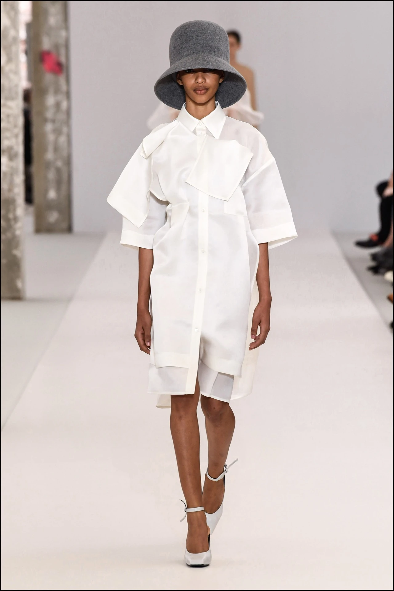 Mannequin - DÈfilÈ de mode Nina Ricci collection prÍt-‡-porter Automne-Hiver 2019/2020 lors de la fashion week ‡ Paris, le 1er mars 2019. Nina Ricci fashion show ready-to-wear Fall-Winter 2019/2020 during the fashion week in Paris, France, on March 1st 2019.