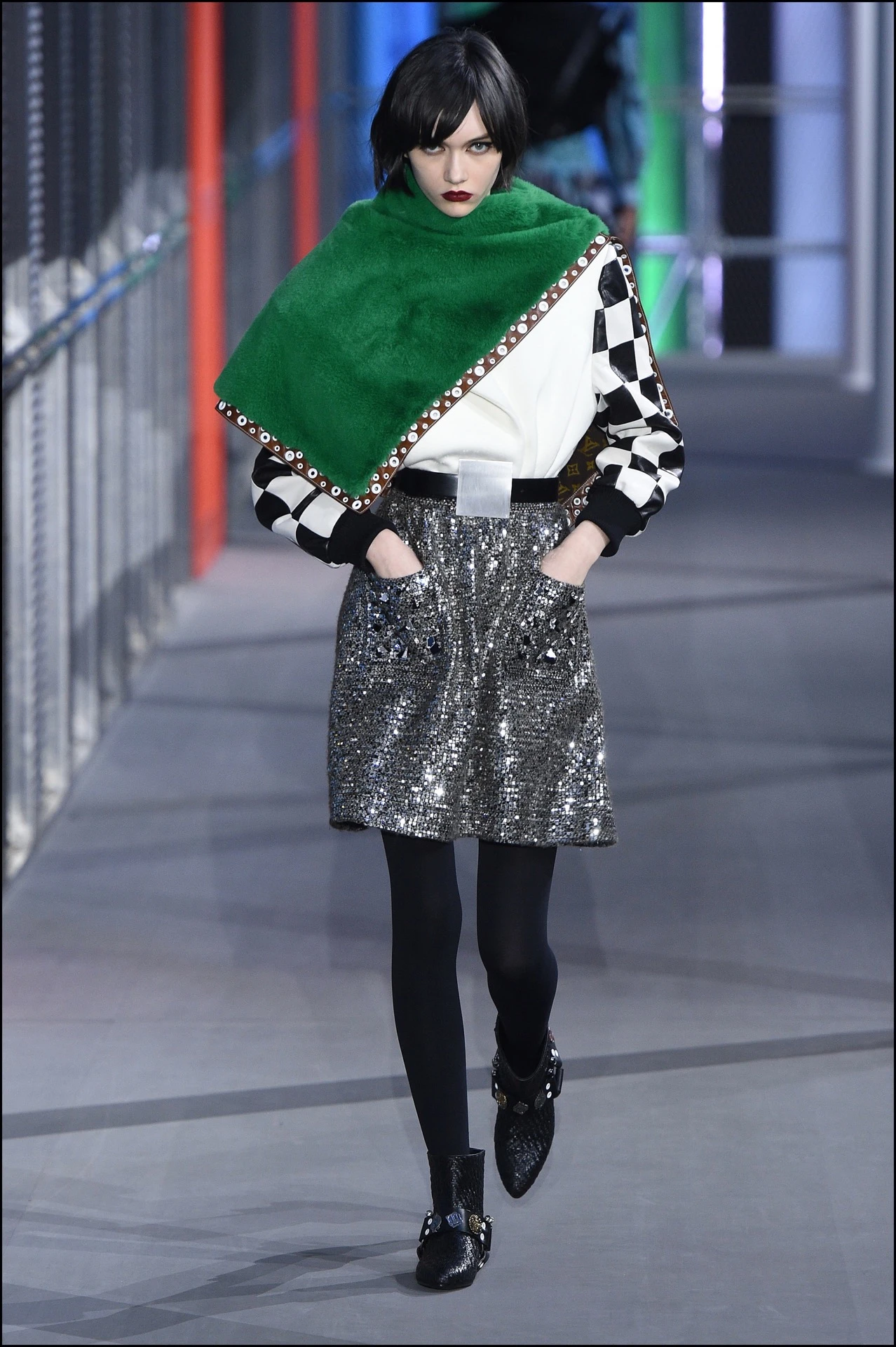 DÈfilÈ Louis Vuitton collection prÍt-‡-porter Automne-Hiver lors de la fashion week ‡ Paris, le 5 mars 2019. Louis Vuitton PAP F/W 2019/2020 fashion show during the fashion week in Paris, France, on march 5th 2019.