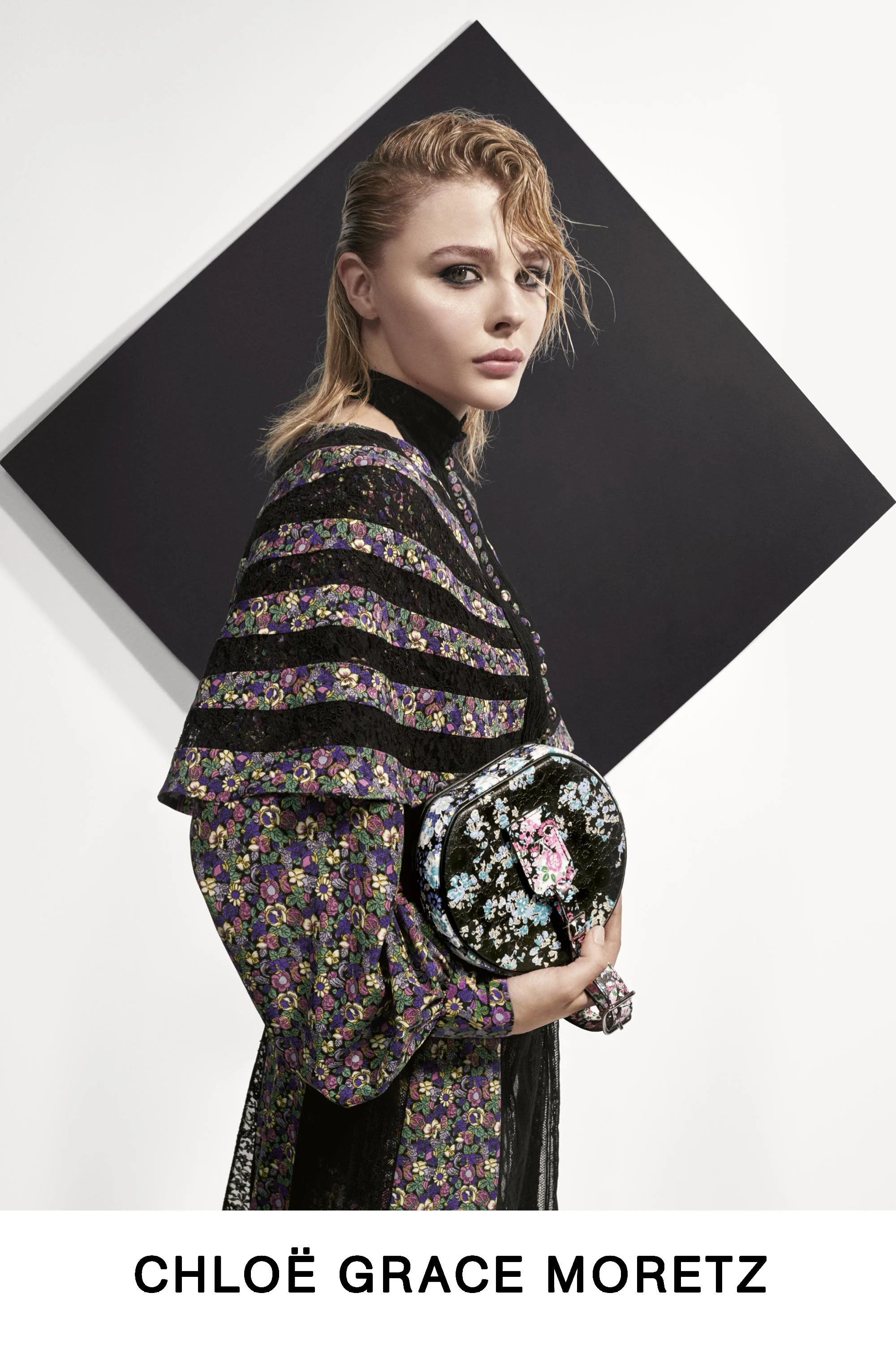 #PARA TI - LOOK BOOK VUITTON - Moda - CHLOE GRACE MORETZ - GENTILEZA MARCA