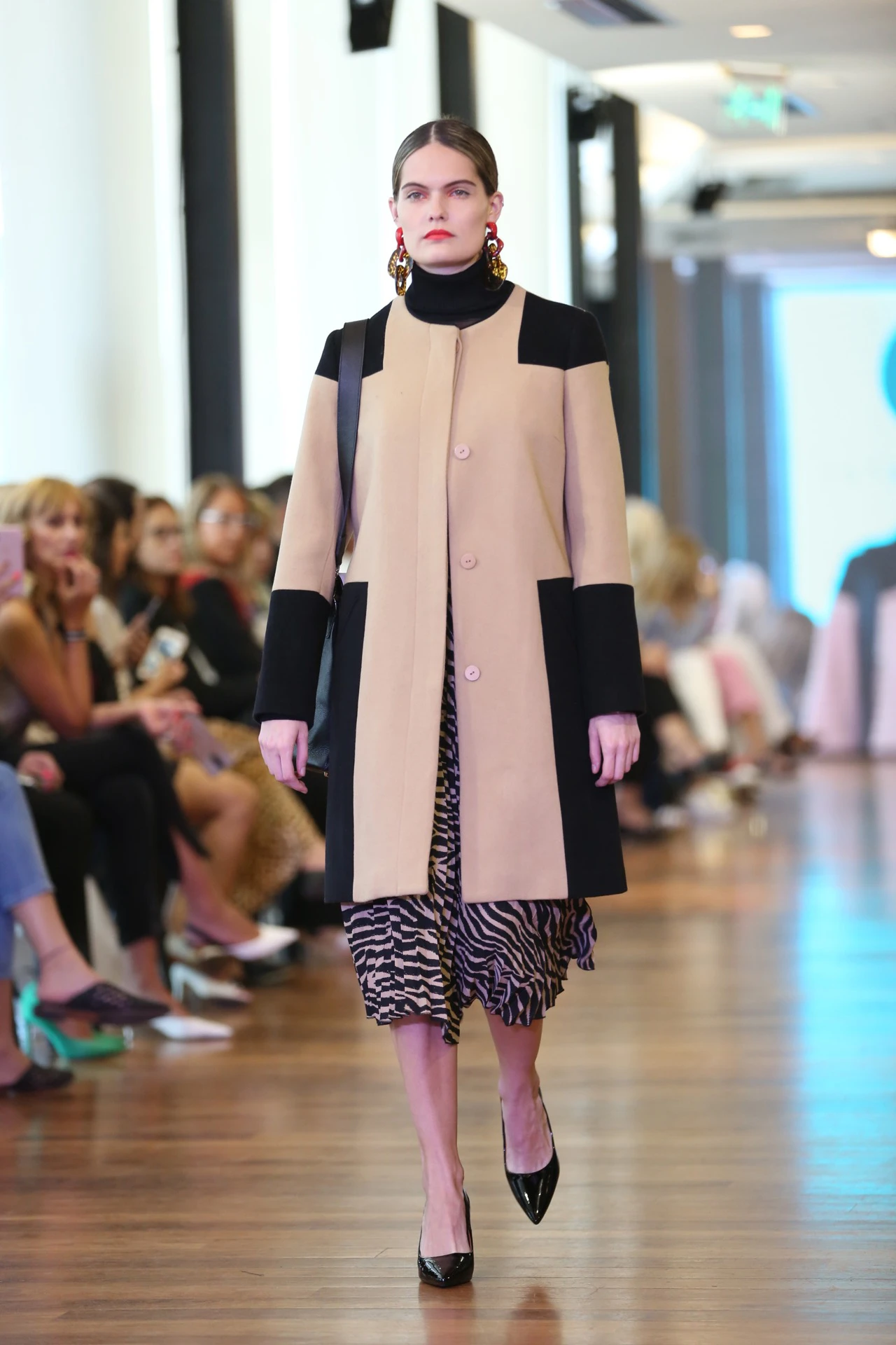 #PARA TI - RAFAEL GAROFALO 7 - Moda - MD