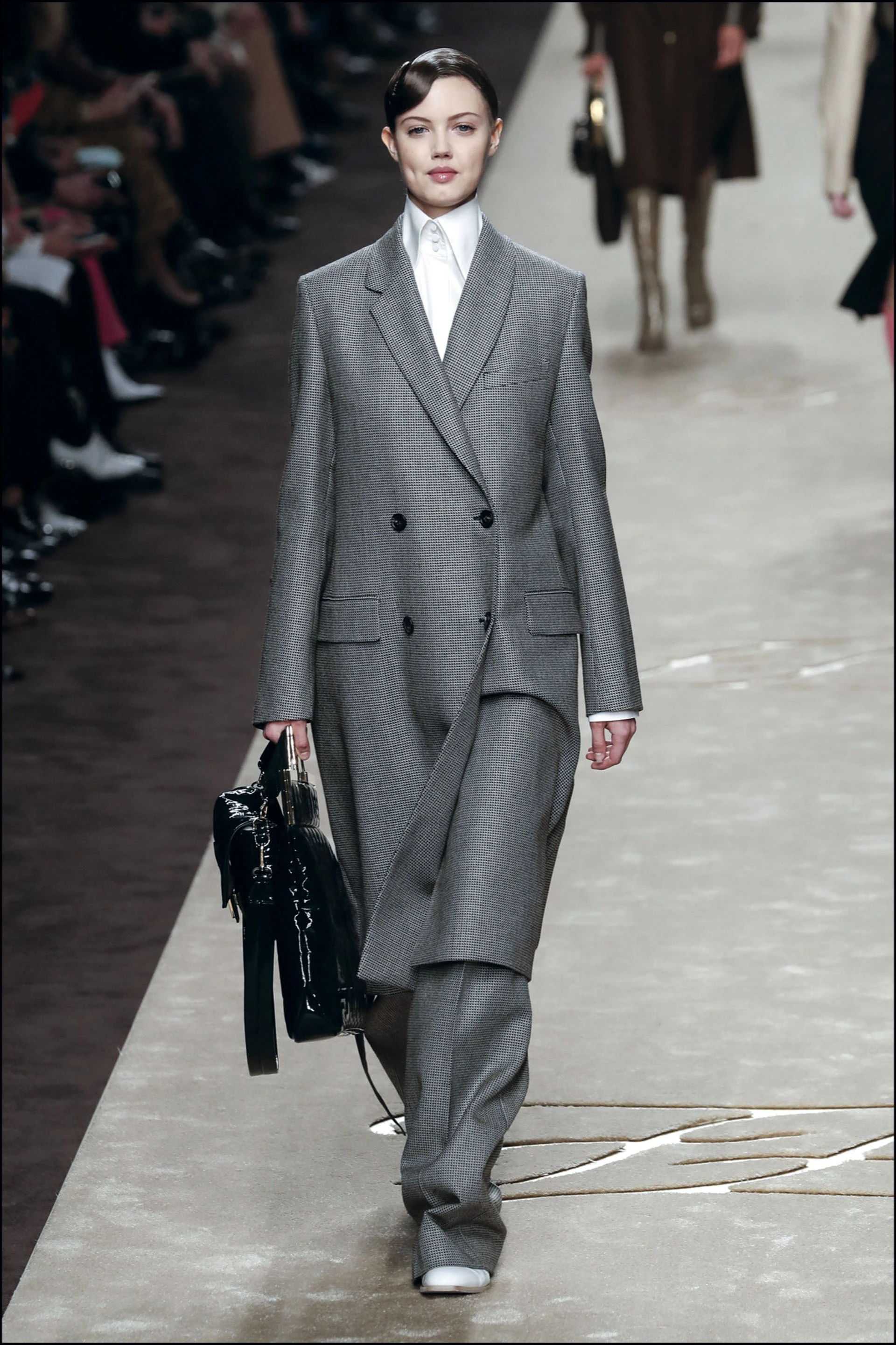 DÈfilÈ Fendi "Collection PrÍt-‡-Porter Automne/Hiver 2019-2020" lors de la Fashion Week de Milan (MLFW), le 21 fÈvrier 2019. Fendi Fashion Show "Ready-to-Wear Fall-Winter 2019/2020" at Milan Fashion Week, February 21st, 2019.