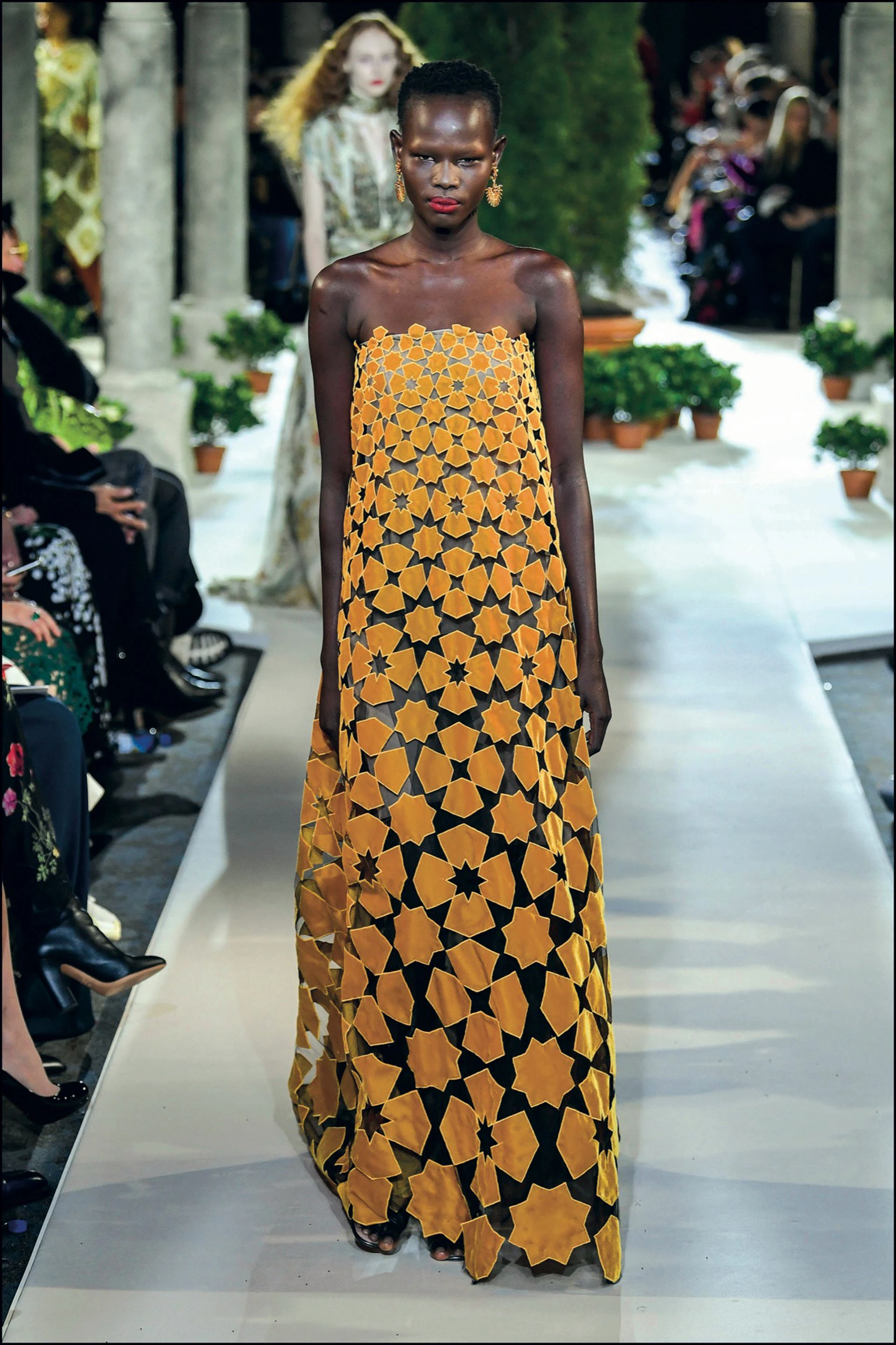 Mannequin - DÈfilÈ Oscar de la Renta lors de la Fashion Week automne-hiver 2019/2020 ‡ New York, le 12 fÈvrier 2019. Models walk the runway at Oscar De La Renta during New York Fashion Week on February 12, 2019 in New York City.