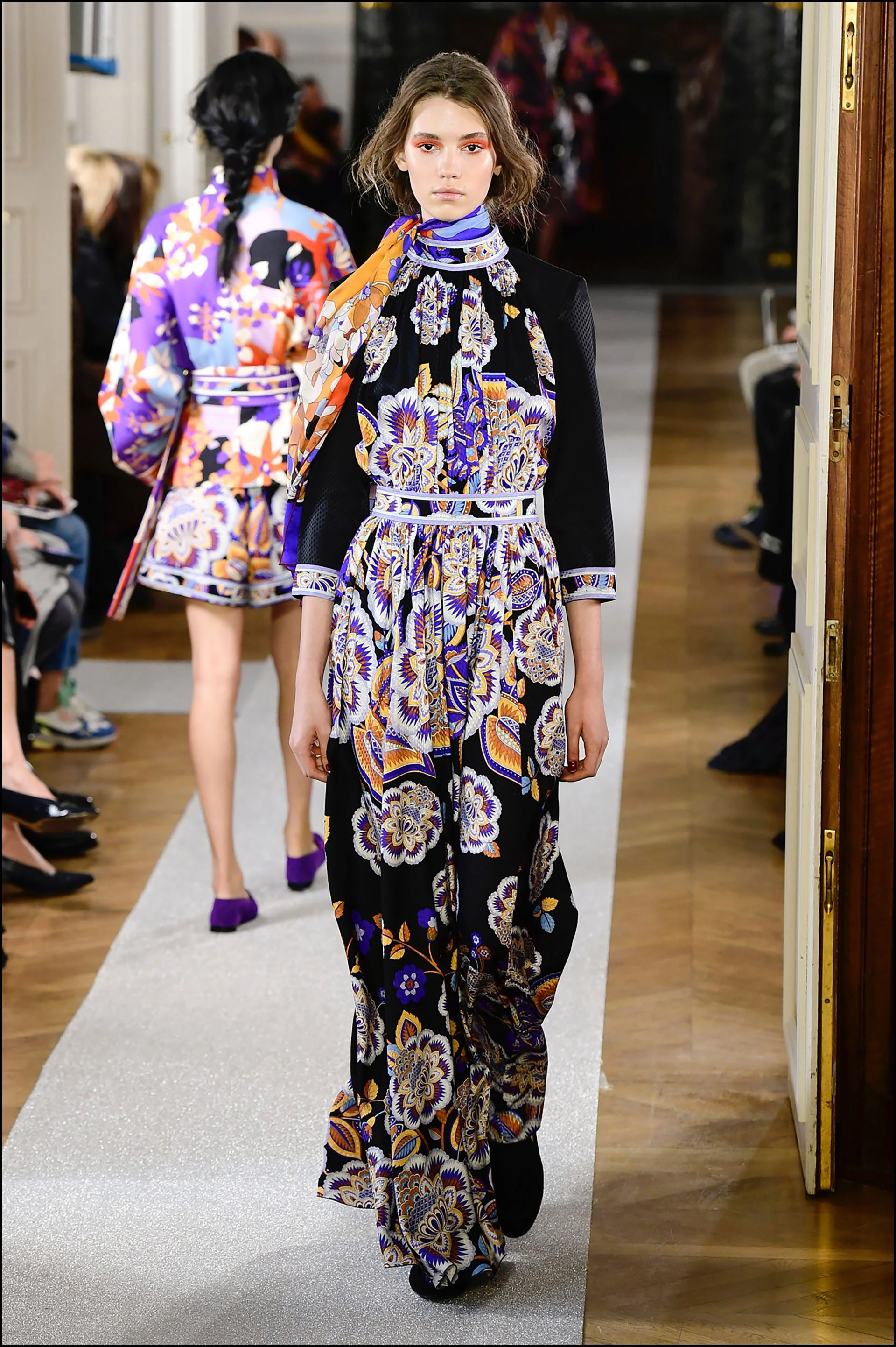 Mannequin - DÈfilÈ de mode Leonard collection prÍt-‡-porter Automne-Hiver 2019/2020 lors de la fashion week ‡ Paris, le 1er mars 2019. Leonard fashion show ready-to-wear Fall-Winter 2019/2020 during the fashion week in Paris, France, on March 1st 2019.