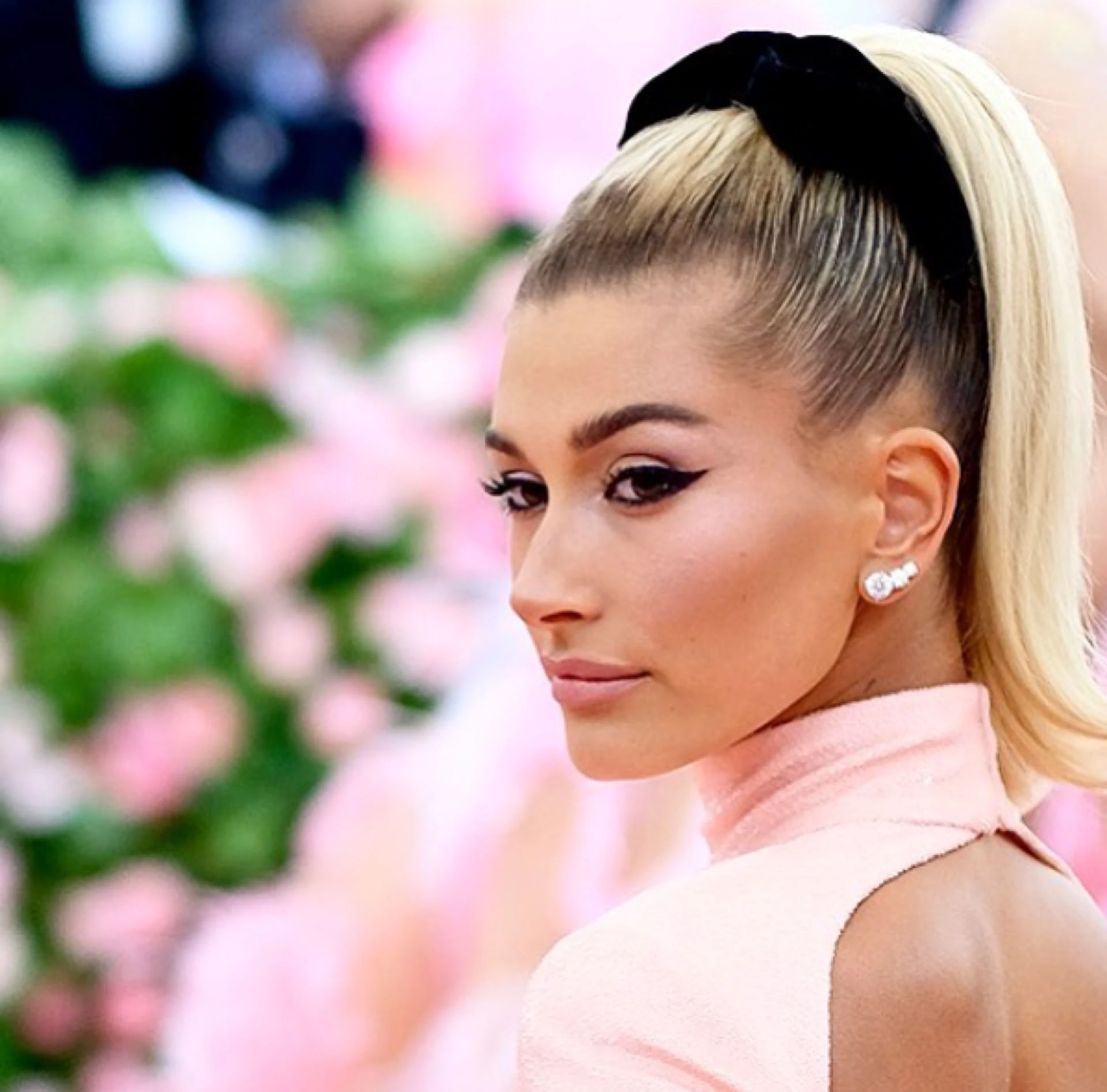 #PARA TI - GALA MET 2019 BEAUTY LOOKS - Belleza - 09