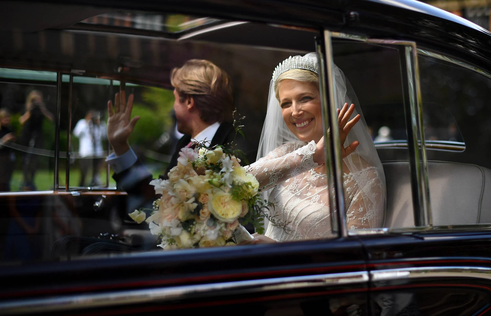 En el auto por las calles de Windsor ( Victoria Jones / POOL / AFP)