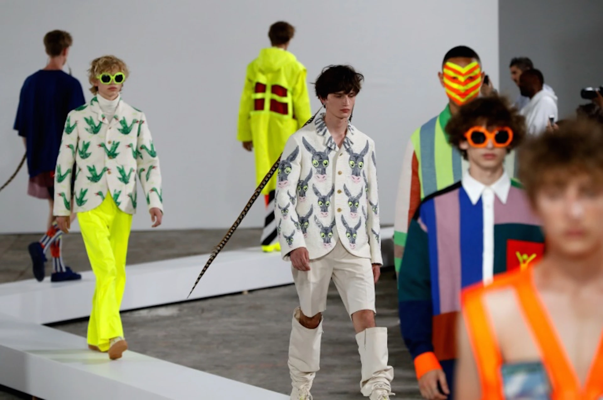 Pase de modelos del creador belga Walter Van Beirendonck el 20 de junio de 2018, durante la Semana de la Moda de París (AFP - FRANCOIS GUILLOT) 