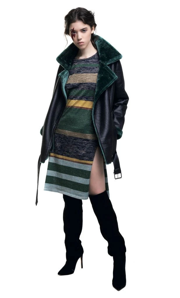  Campera de napalán con piel ($ 4.200, India Style), vestido de lúrex ($ 4.200, Rapsodia), y bucaneras de gamuza ($ 3.900, Aldo para Grimoldi).