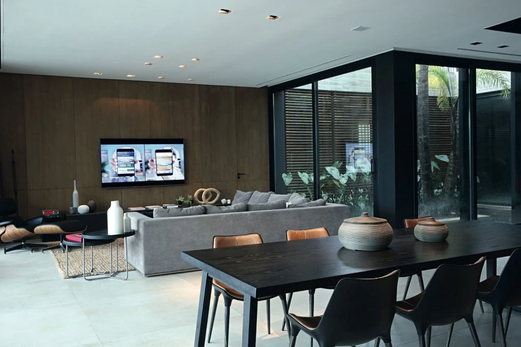 ARQUITECTO MARTIN GOMEZ