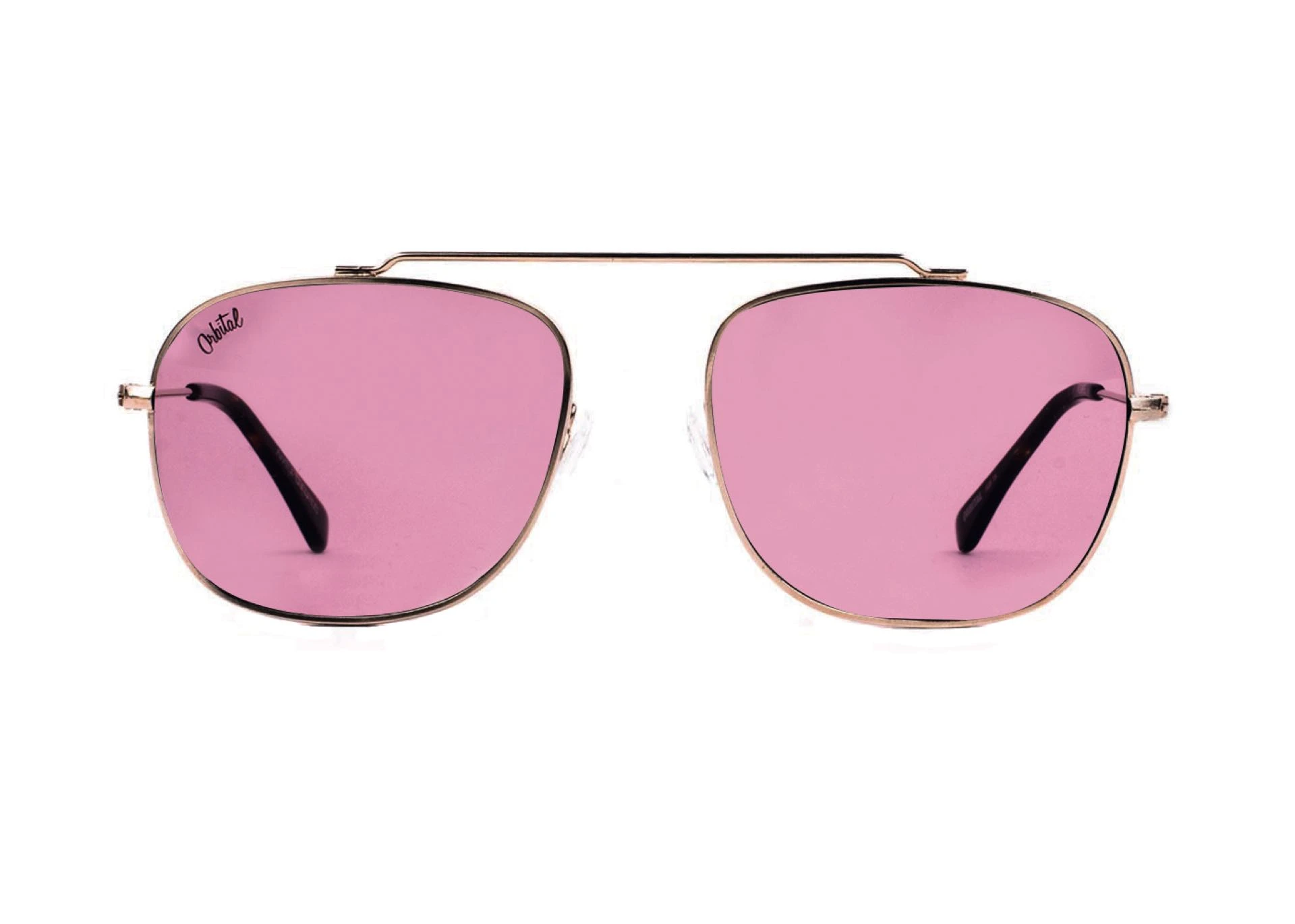 Anteojos de sol con vidrio de color ($ 2.085, Orbital).