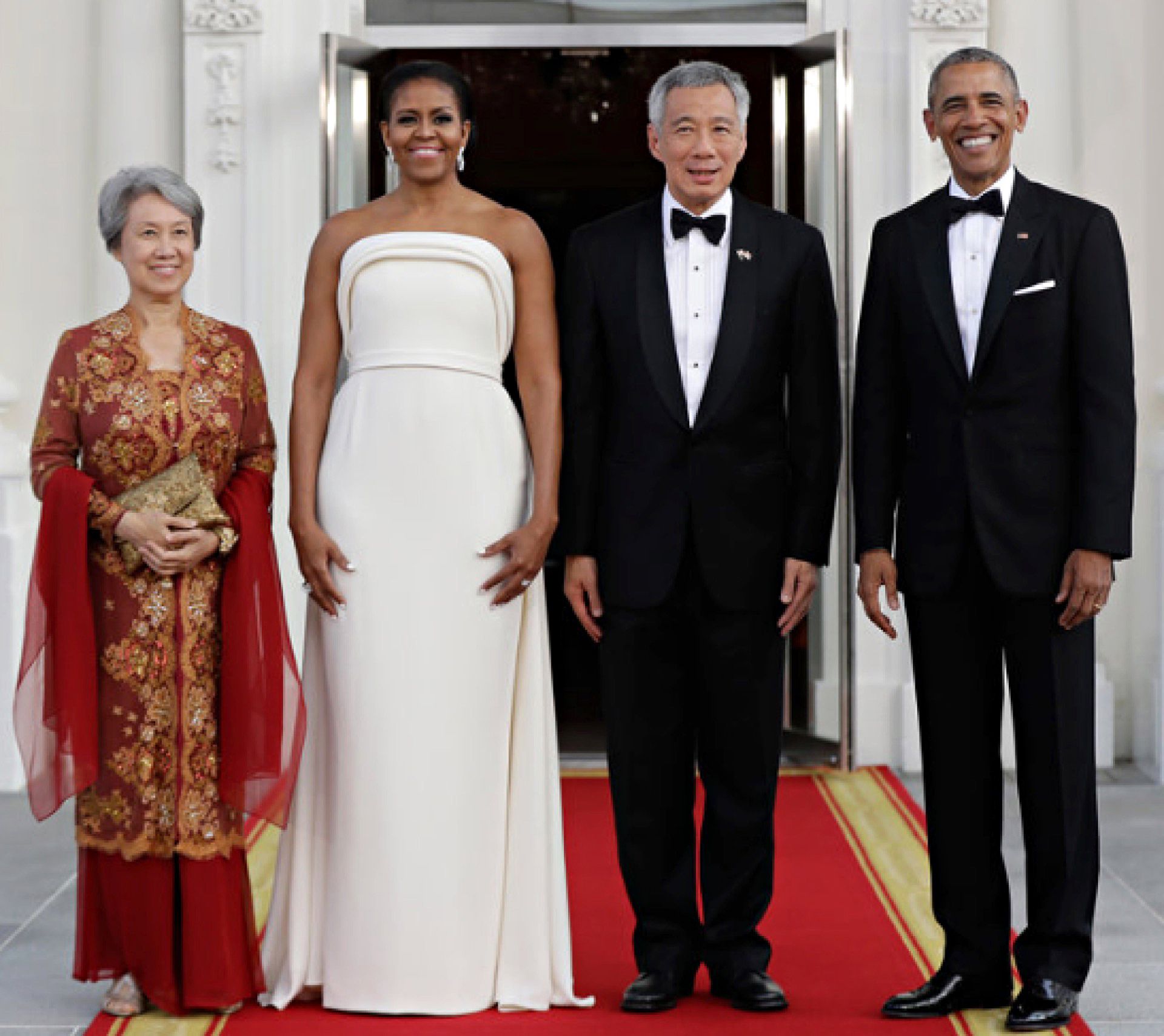 Michelle Obama y uno de sus diseños en una cena con el primer ministro de Singapur.